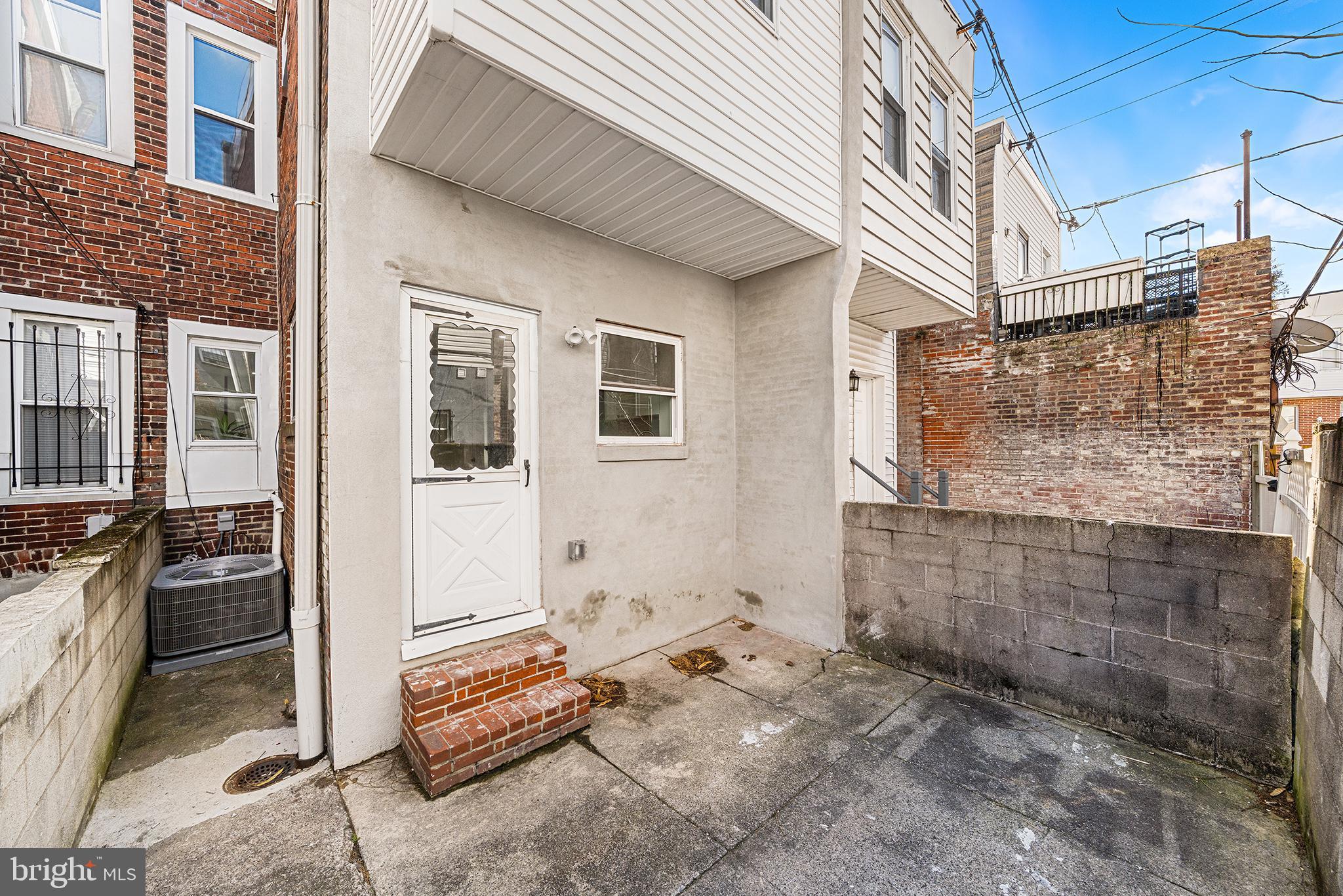 WEST PASSYUNK - Residential