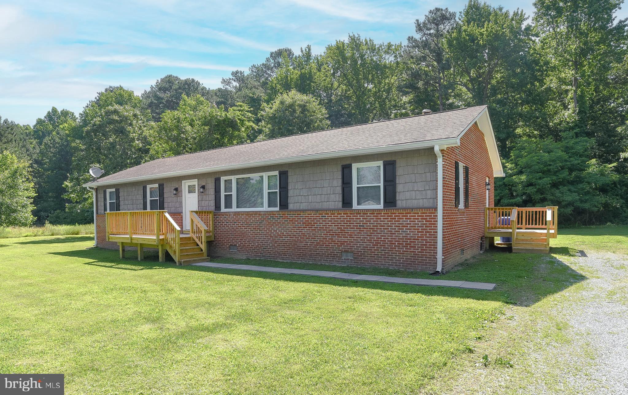 HIDDEN GEM--SOAK IN THE PEACE & QUIET OF COUNTRY LIVING JUST A FEW BLOCK FROM THE WICOMICO RIVER AND JUST AROUND THE CORNER FROM THE COBB ISLAND MARINA & RESTAURANTS! LIVE AN UPSCALE LIFESTYLE--YOUR GUESTS WILL BE IMPRESSED WITH THE STYLISH OPEN FLOOR PLAN--NOTHING HAS BEEN LEFT OUT! RELAX ON THE DECK OR ROMP ON NEARLY AN ACRE  OF NATURE...USE THE 4TH BEDROOM AS A FAMILR ROOM, GAME ROOM, OFFICE OR PLAY ROOM...TOTALY REHABBED FROM TOP TO BOTTOM--SEE IT FOR YOURSELF TODAY!