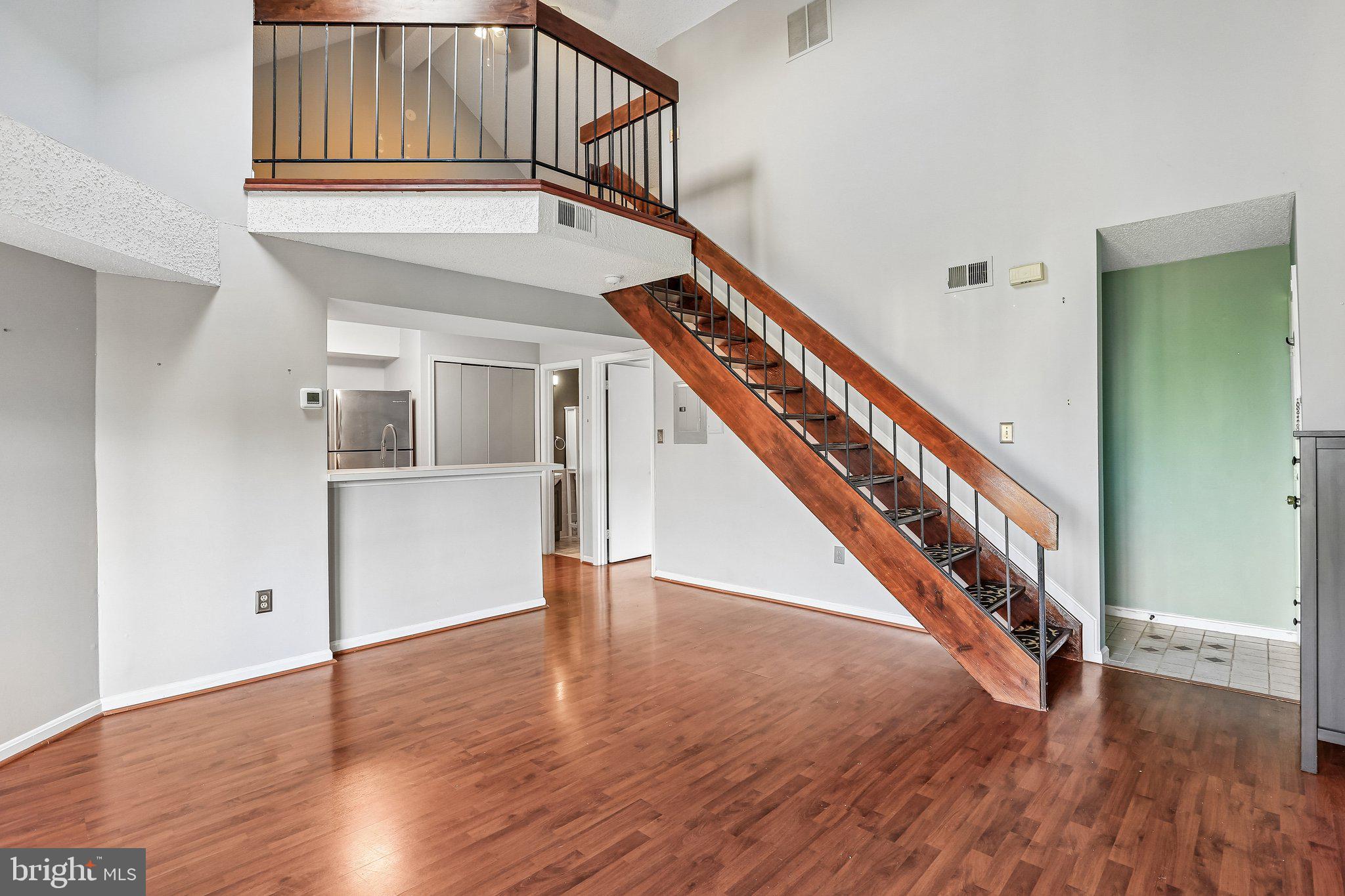 THE TIERS OF LAUREL LAKE - Residential