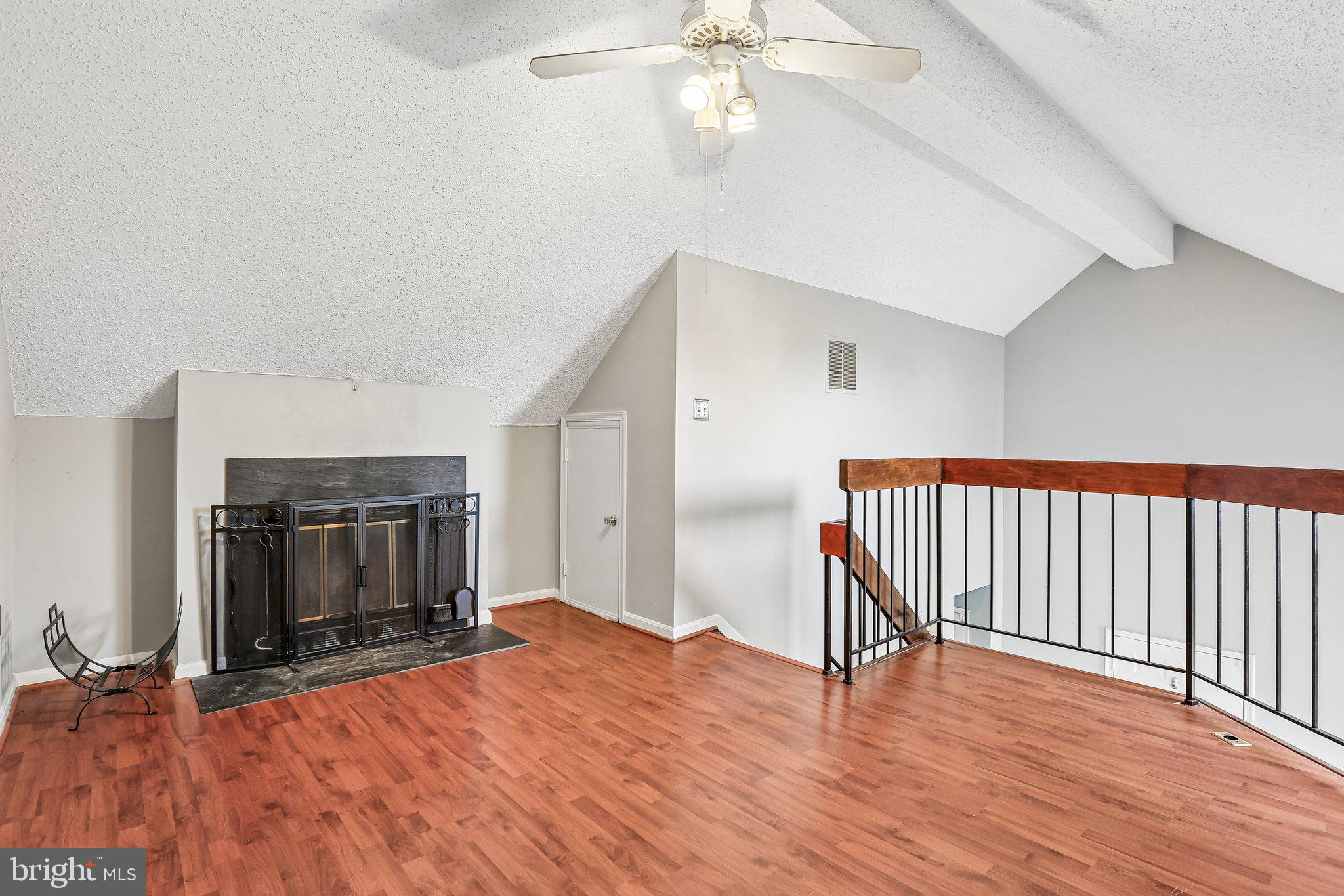 THE TIERS OF LAUREL LAKE - Residential
