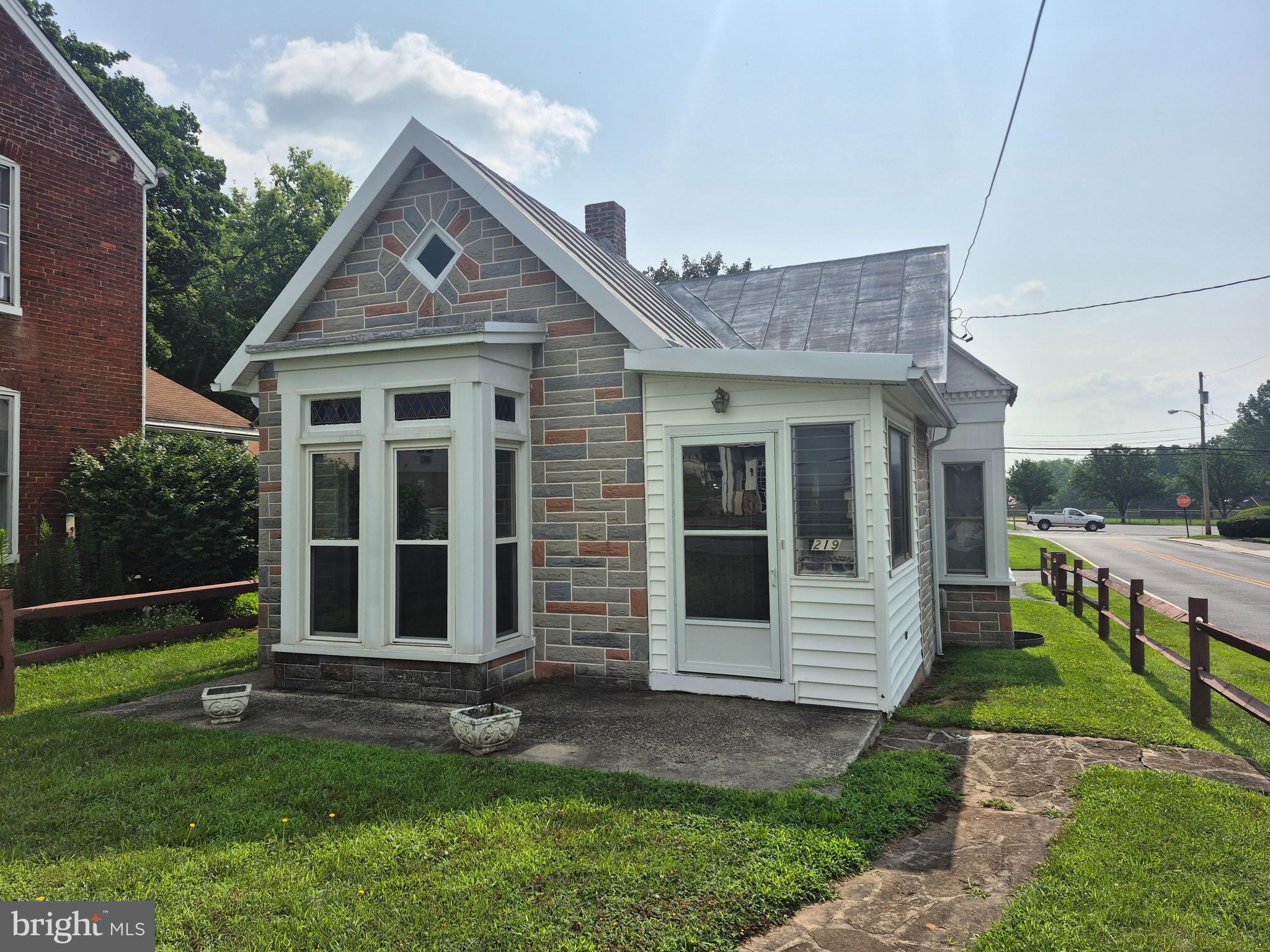 Welcome to this charming ranch-style home in the heart of Emmitsburg! Offering 2 bedrooms and 1 full bath, this home features a functional one-level layout with comfortable living spaces throughout. Conveniently located near local shops, restaurants, parks, and commuter routes, you'll also enjoy the beauty of nearby Catoctin Mountain and the surrounding countryside. A spacious driveway provides ample off-street parking. The attic and basement provide additional storage space for your everyday needs. A great opportunity to own a single-family home in a welcoming small-town setting.