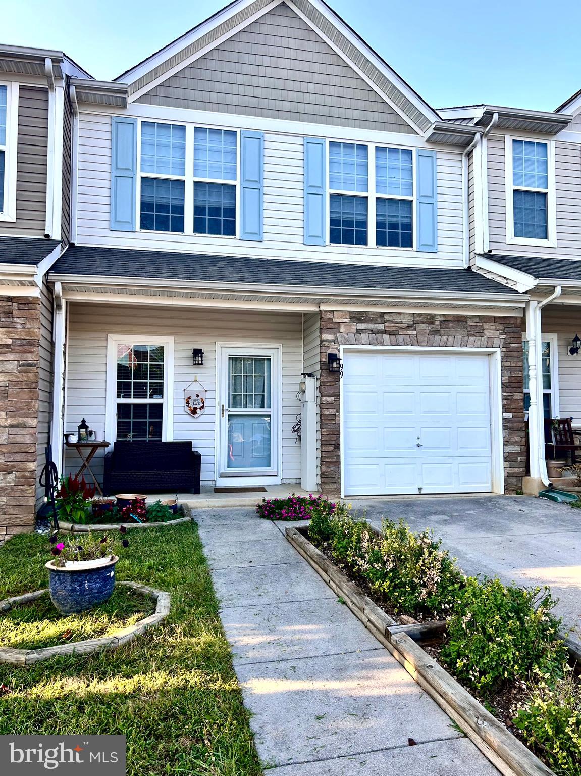 Back on the market by no fault of the seller. Looking for a great value? This is it! Charming 3-bedroom, 2.5-bath townhome in Archers Rock, just minutes from Route 9. Skip the stress of a large yard and enjoy easy living with plenty of space inside. The main level offers a comfortable living room and an expansive kitchen/dining area filled with natural light, plus a convenient half bath. Upstairs, you’ll find three bedrooms, including a spacious primary suite with a soaking tub and separate shower. Outside, enjoy a private fenced backyard with a concrete patio—perfect for relaxing or entertaining. Ideally priced and conveniently located near shopping, schools, and major routes, this home is a must-see. Don’t miss your chance!