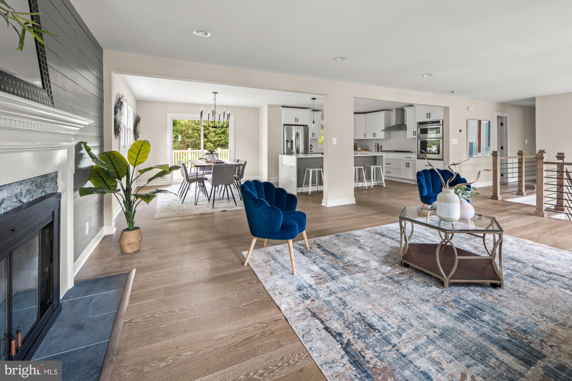 DOVER BALMORAL RIVERWOOD - Residential