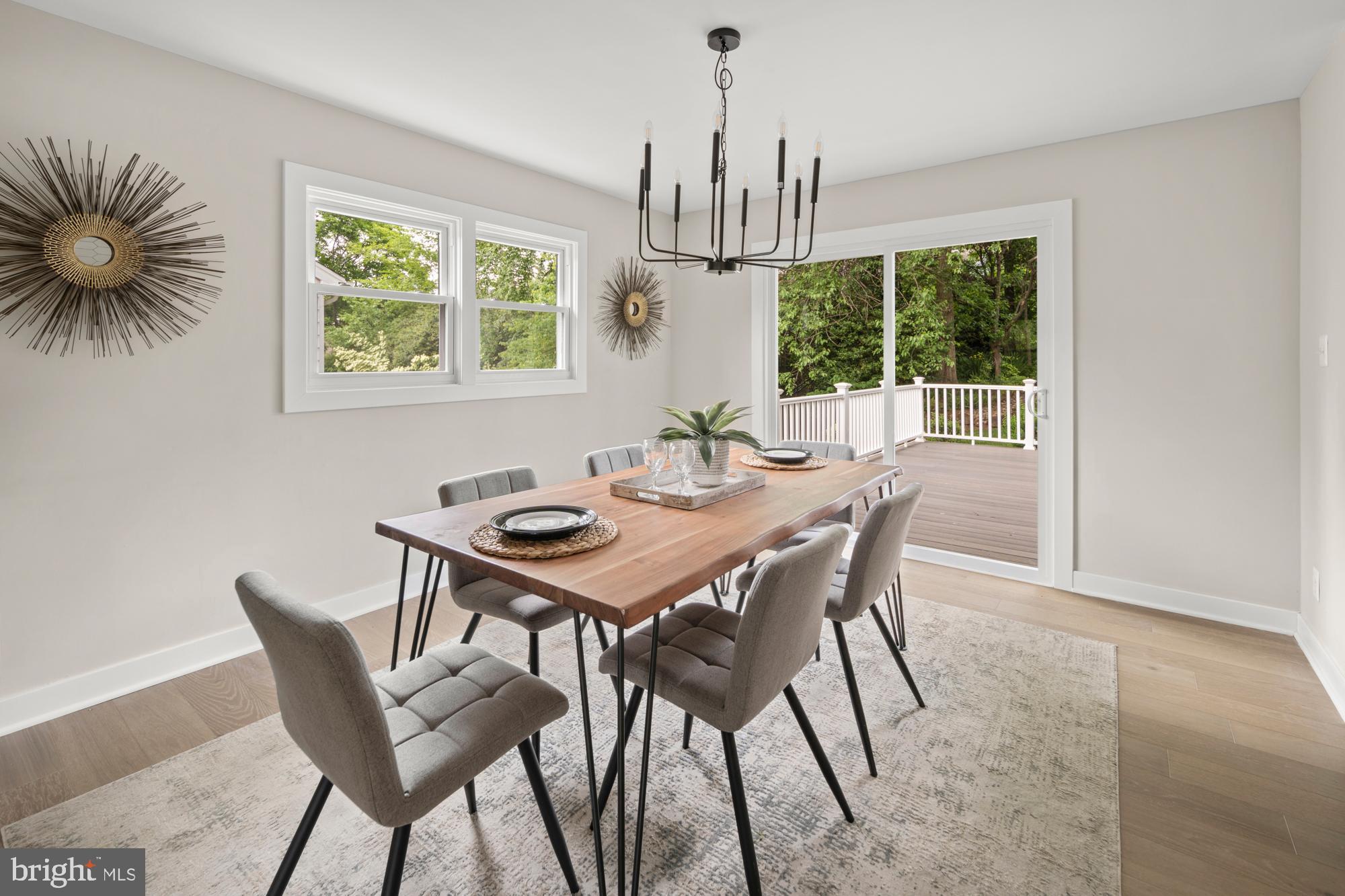 DOVER BALMORAL RIVERWOOD - Residential