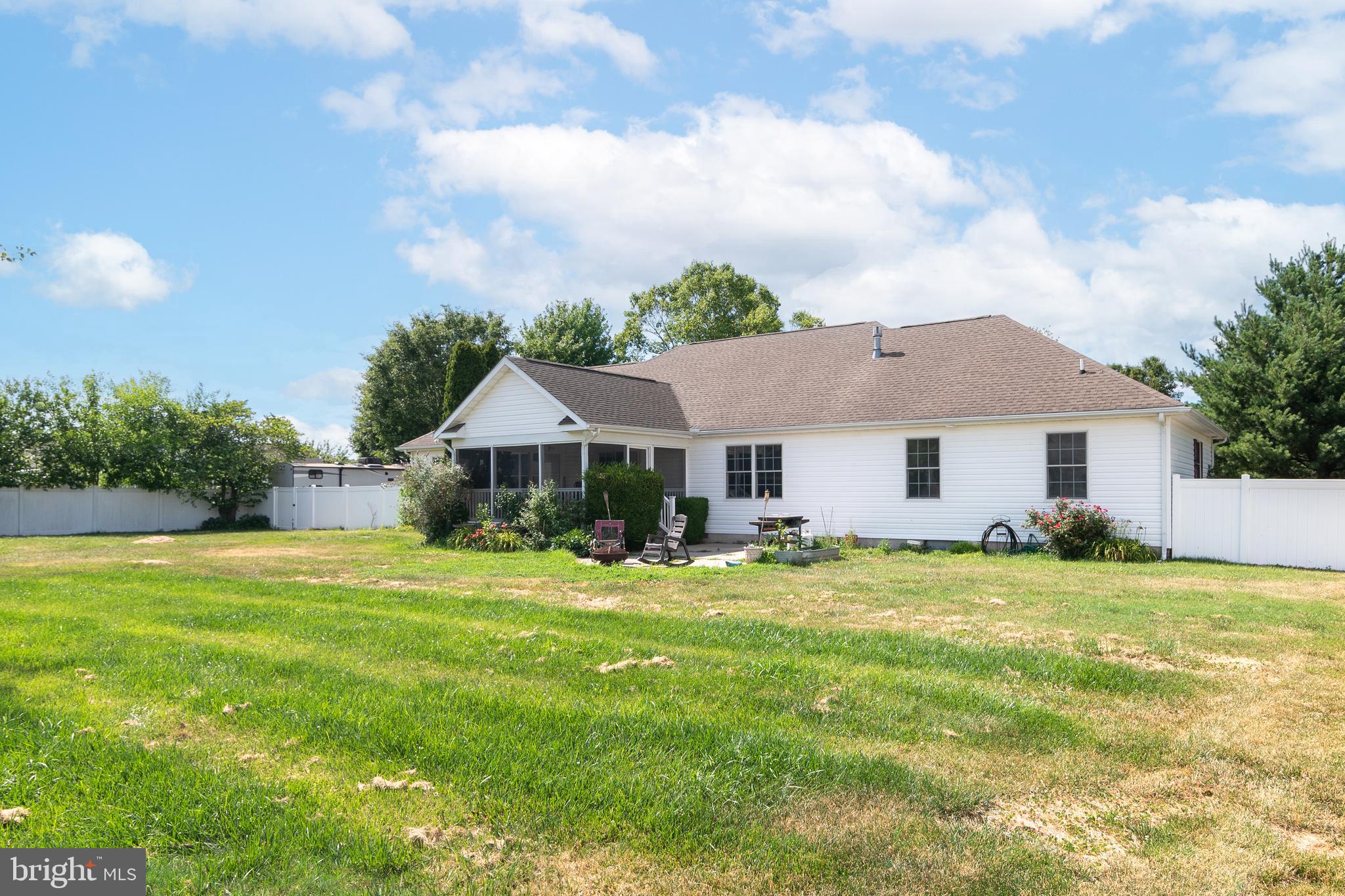 LUCKY ESTATES - Residential