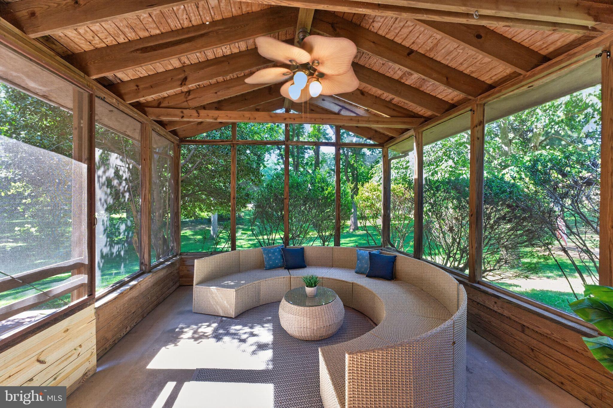 SPRINGFIELD FARMS - Residential