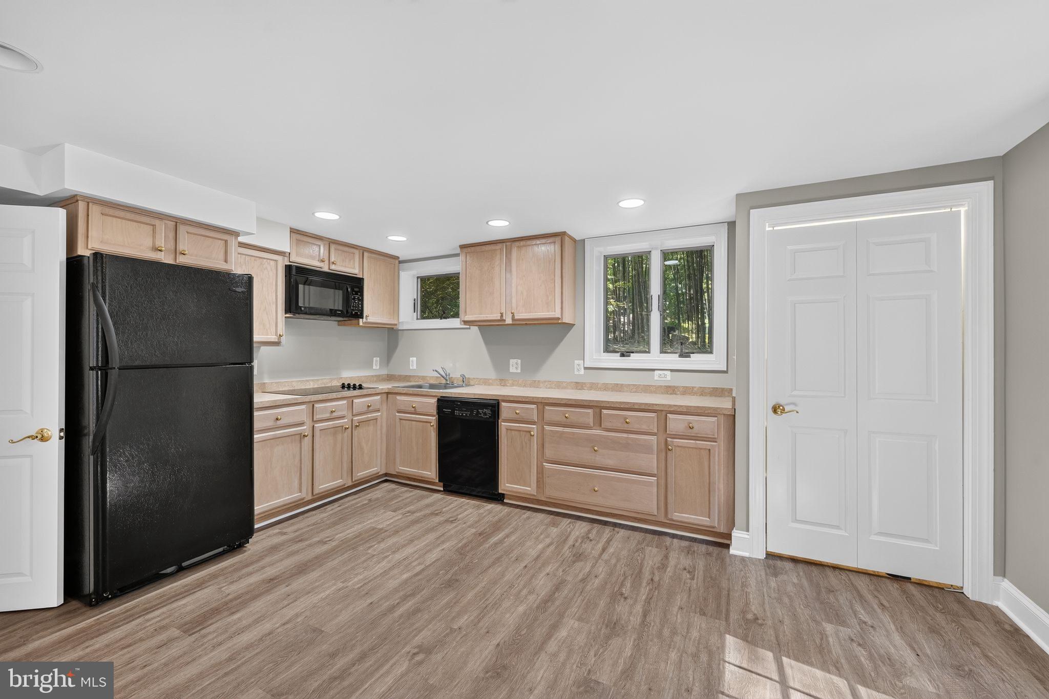 SPRINGFIELD FARMS - Residential