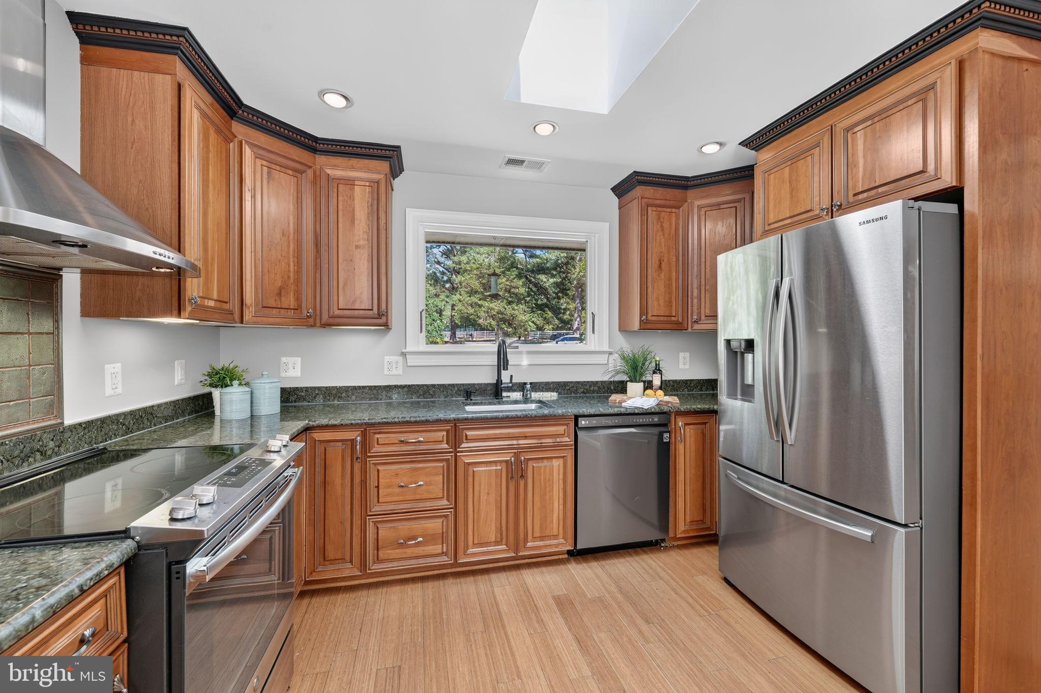 SPRINGFIELD FARMS - Residential