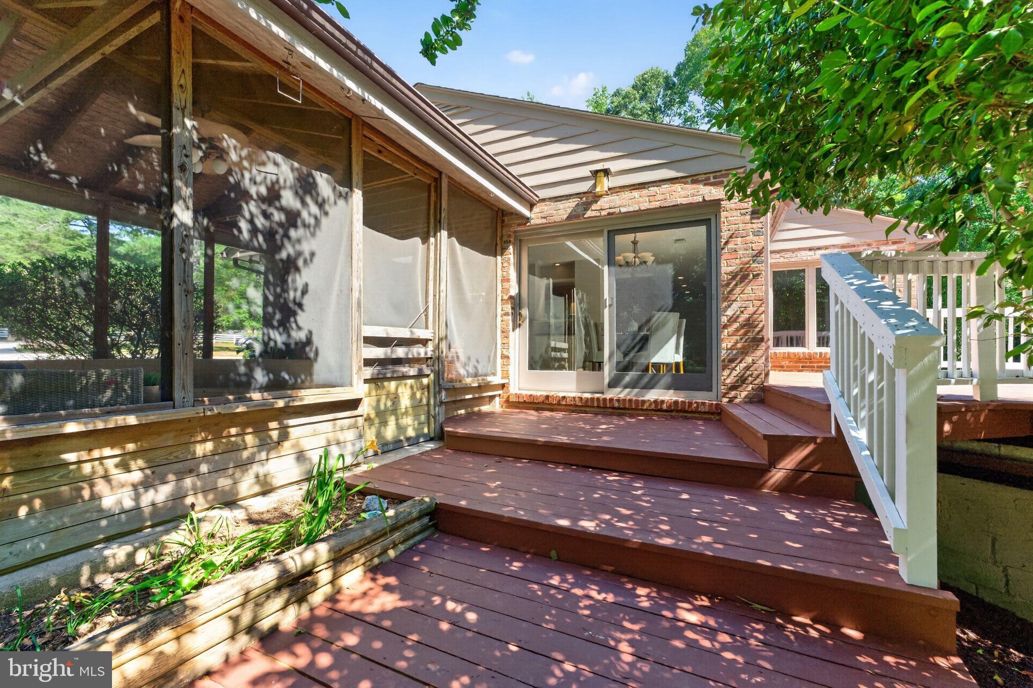 SPRINGFIELD FARMS - Residential