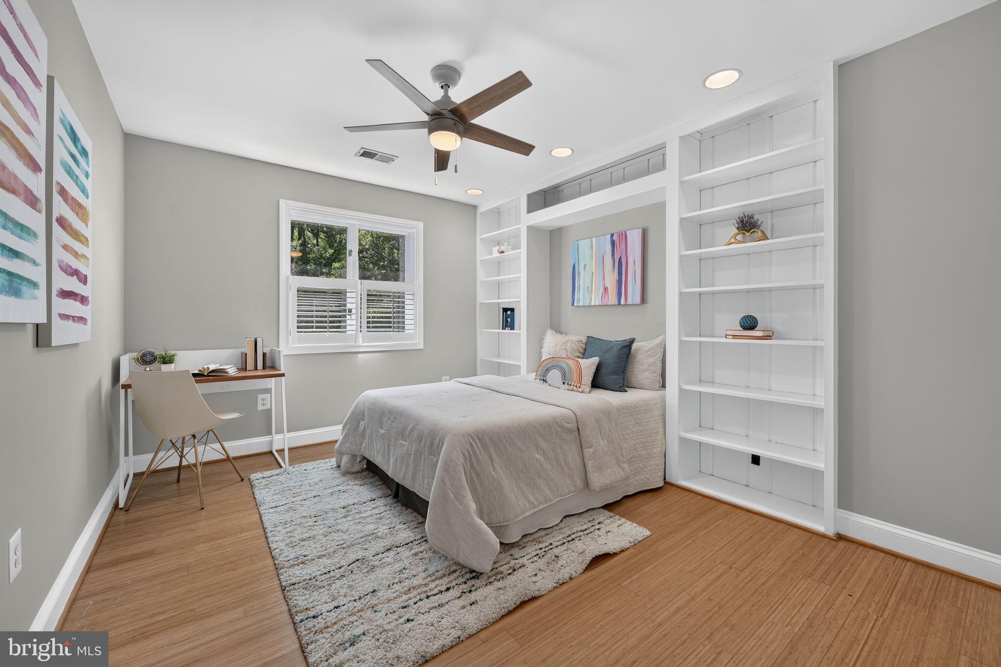SPRINGFIELD FARMS - Residential