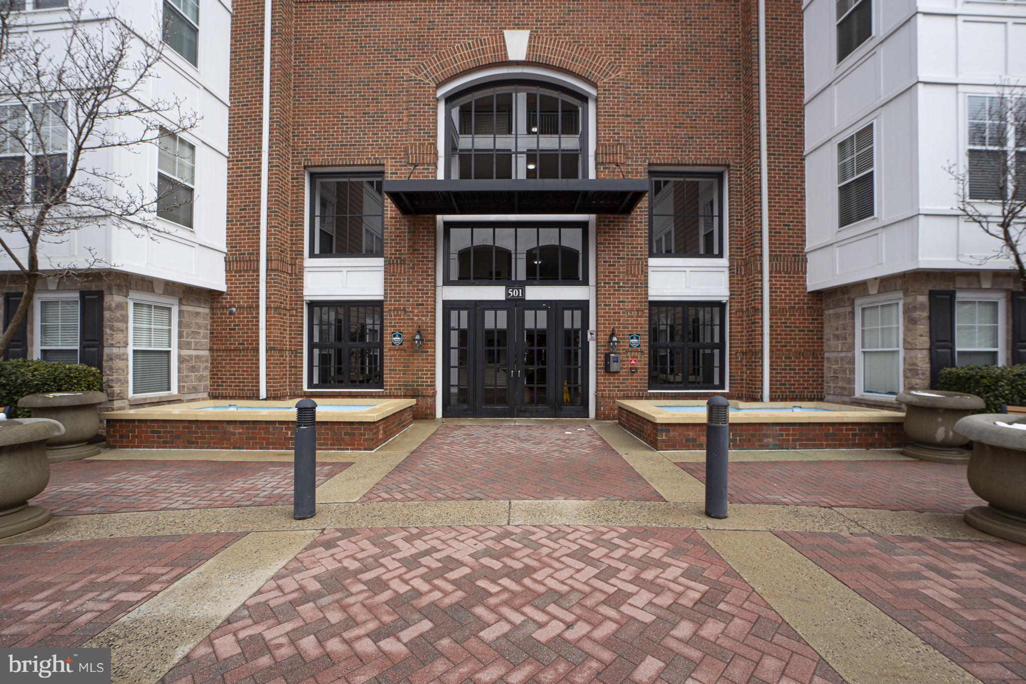 THE FITZ - Residential