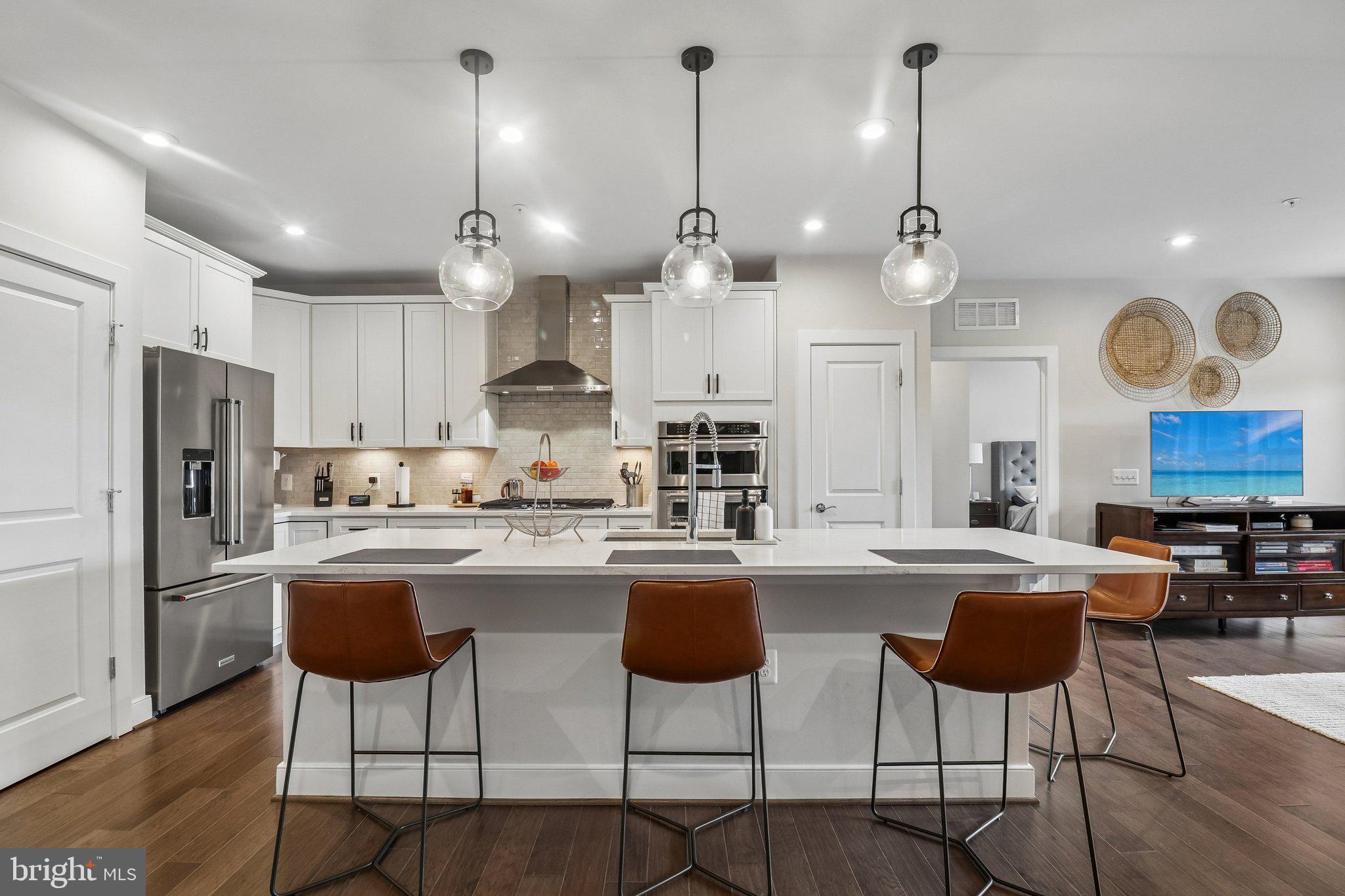 TOWER OAKS - Residential