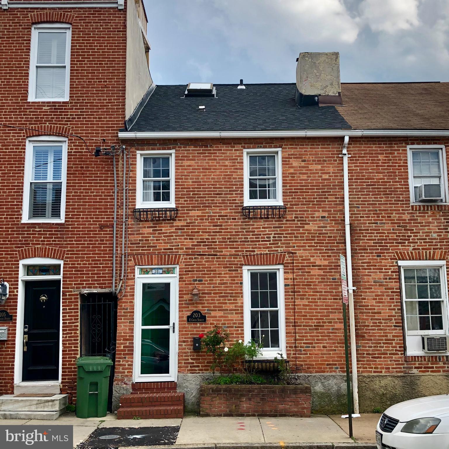 FEDERAL HILL HISTORIC DISTRICT - Residential Lease