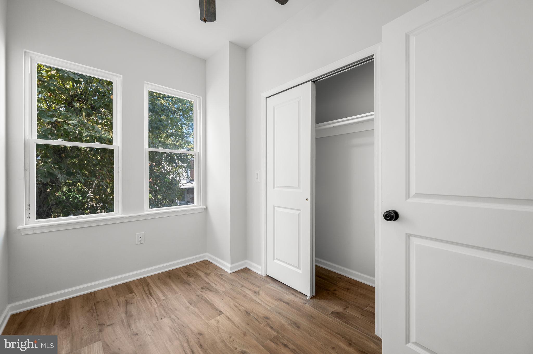 MILL CREEK - Residential