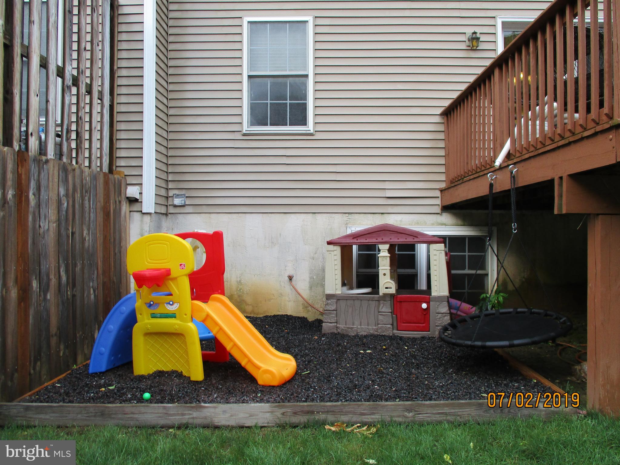 MAPLE RIDGE - Residential