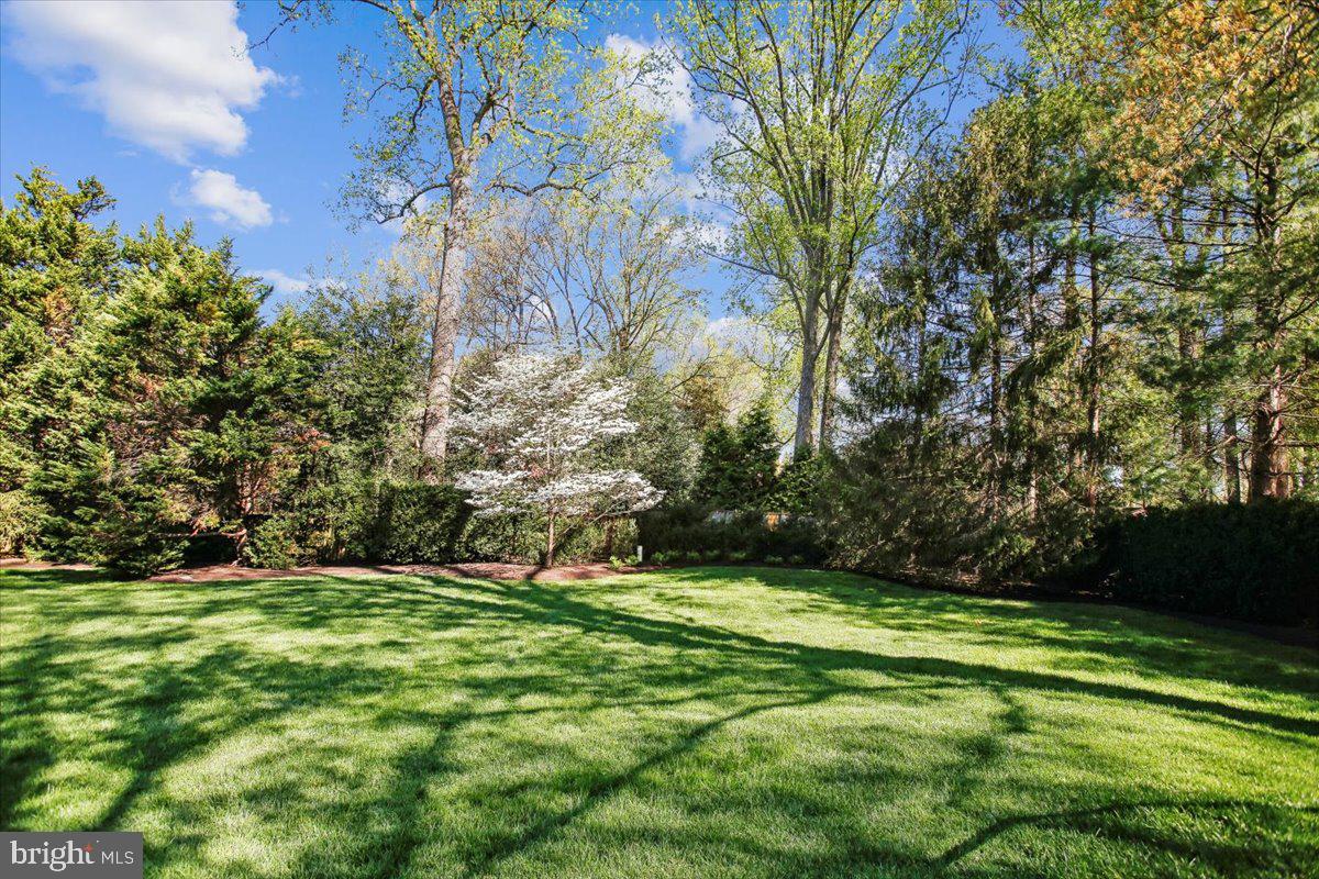 SUMMERWOOD - Residential