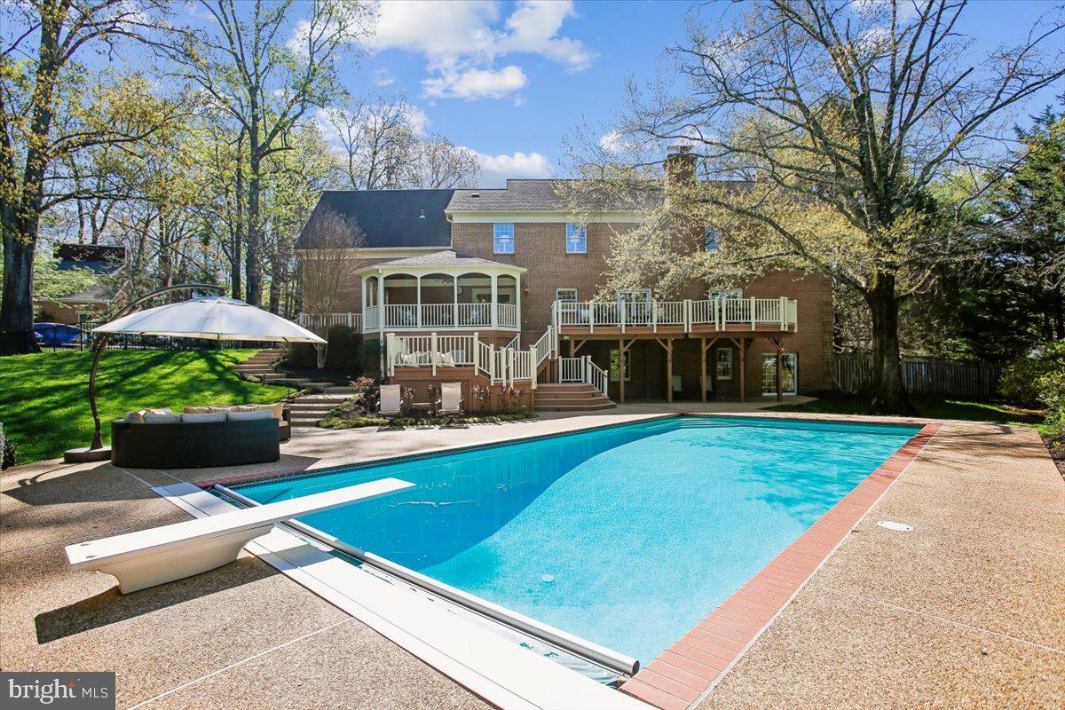 SUMMERWOOD - Residential