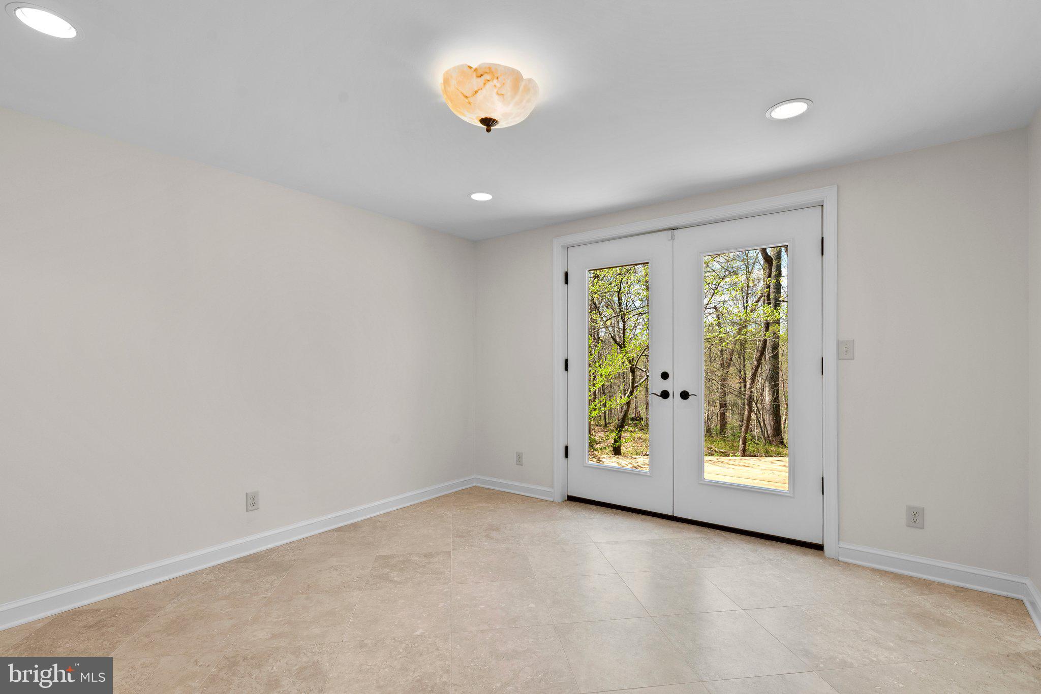 DEERFIELD - Residential