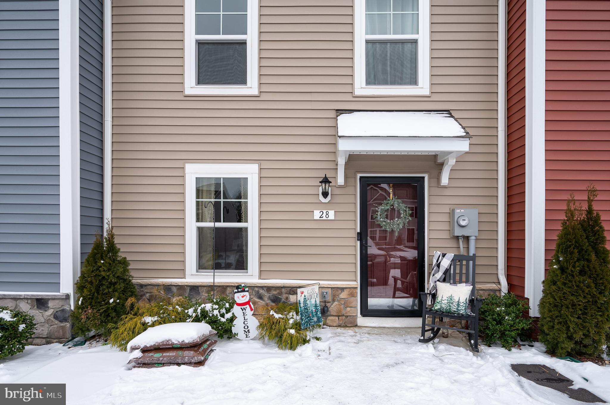 WHISPERING PINES - Residential