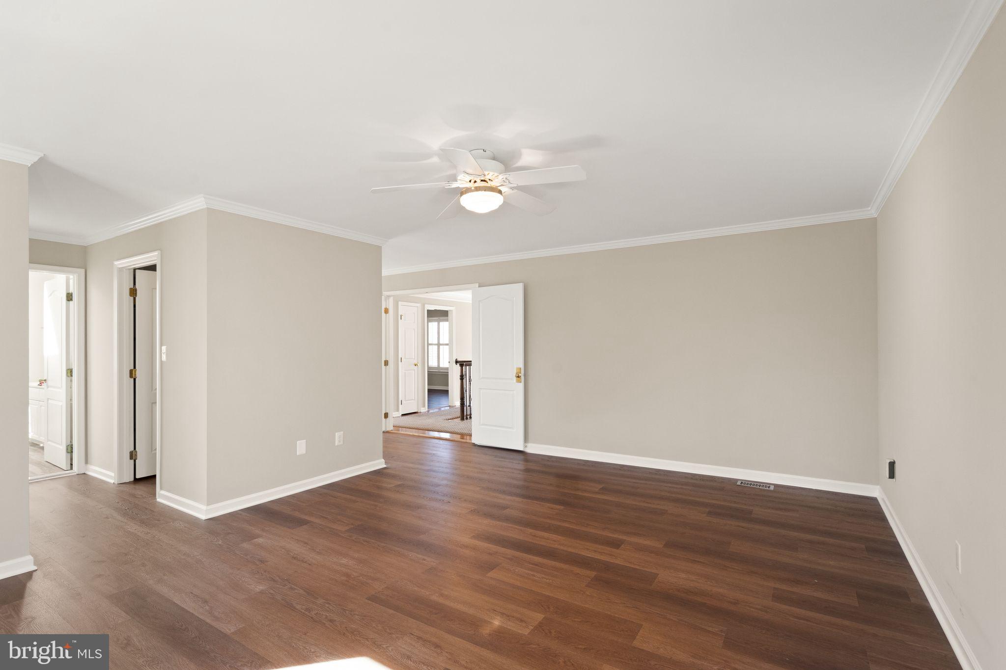 CRIPPENS CORNER - Residential Lease