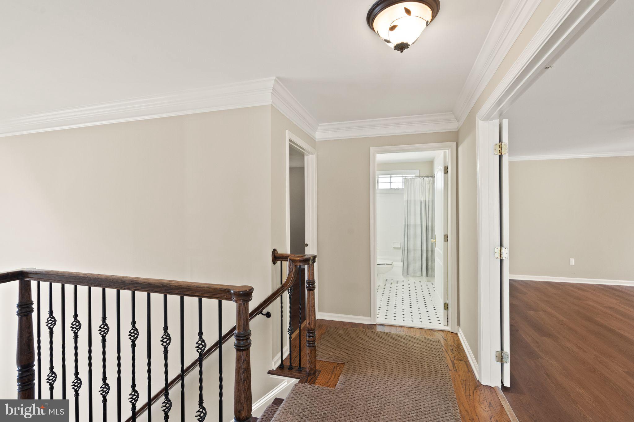 CRIPPENS CORNER - Residential Lease
