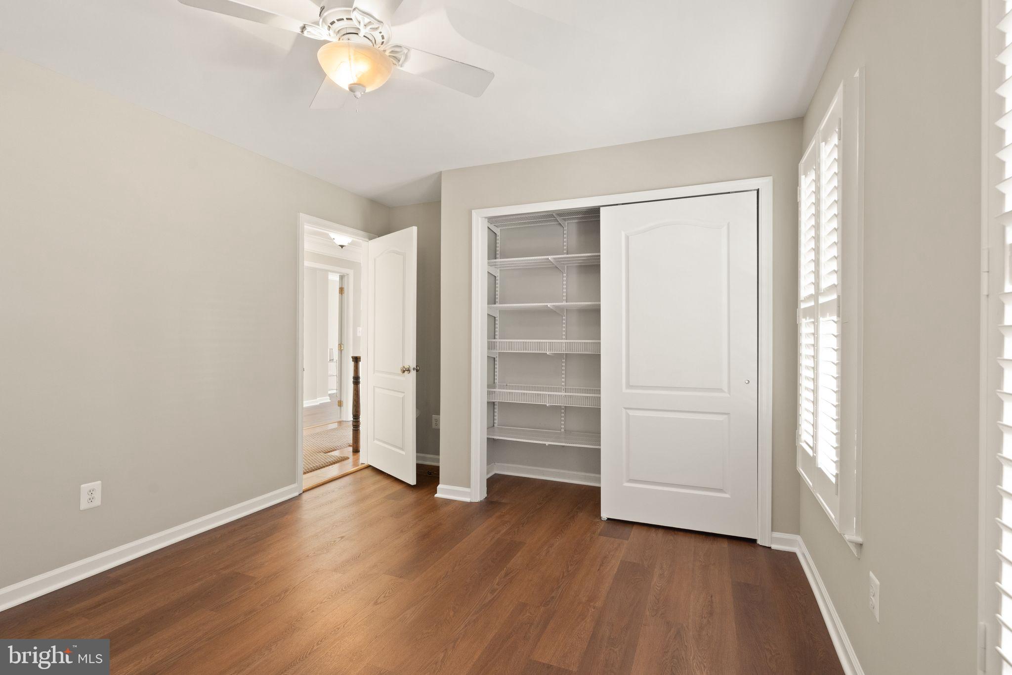CRIPPENS CORNER - Residential Lease