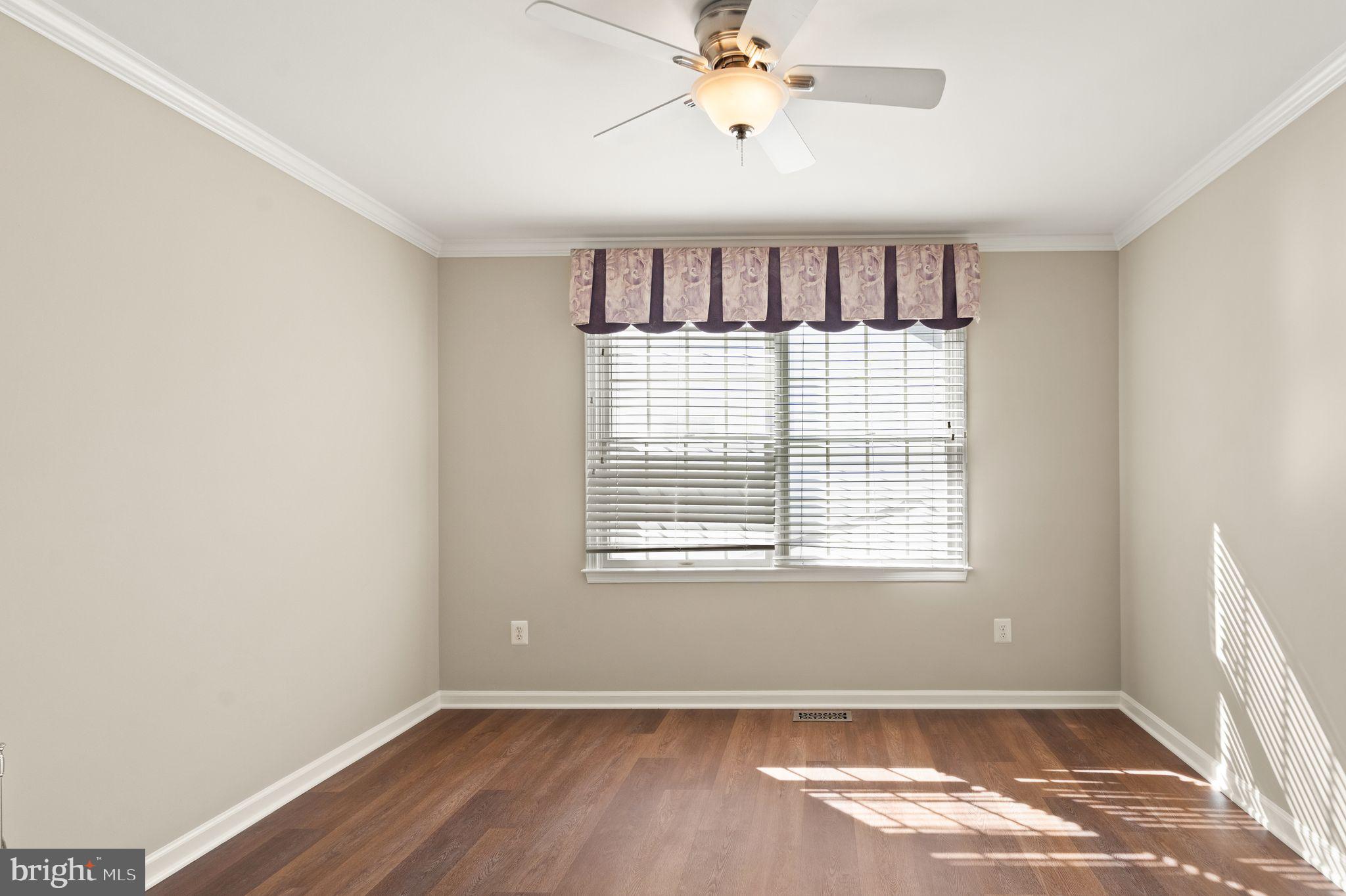 CRIPPENS CORNER - Residential Lease