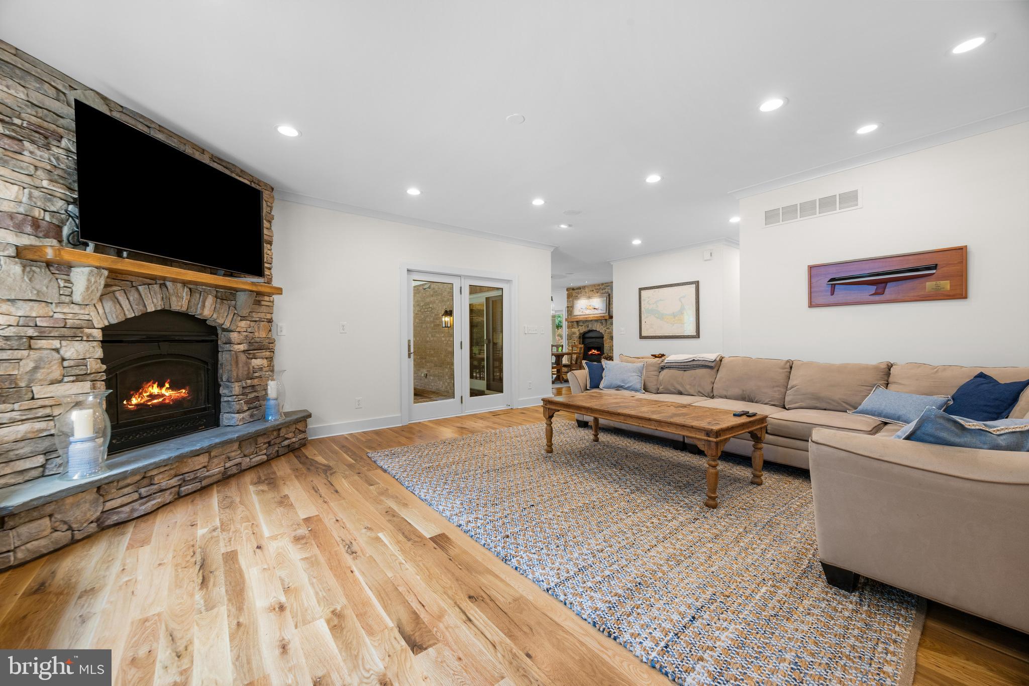 PHOENIX - Residential