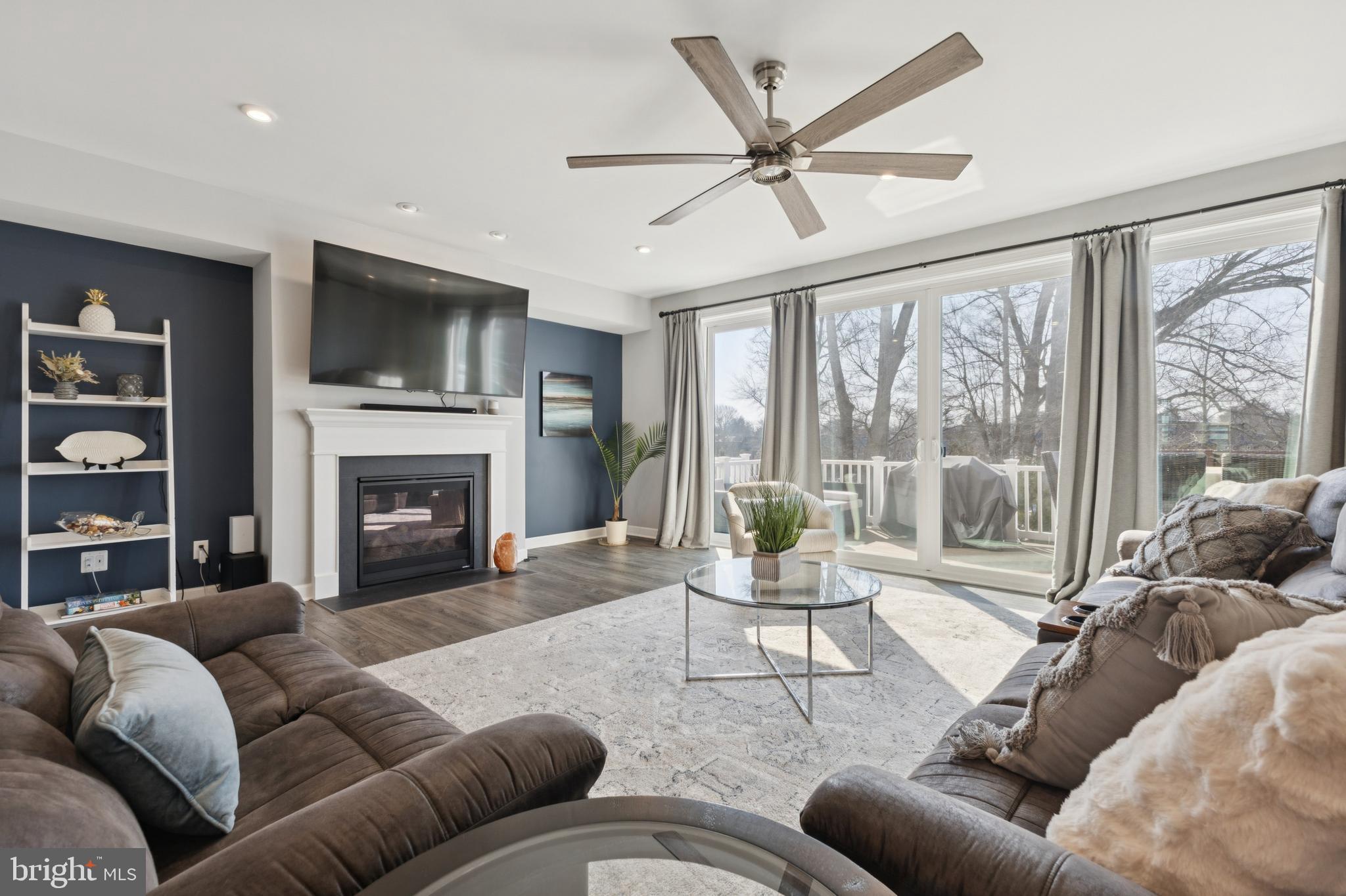 POTOMAC TERRACE - Residential