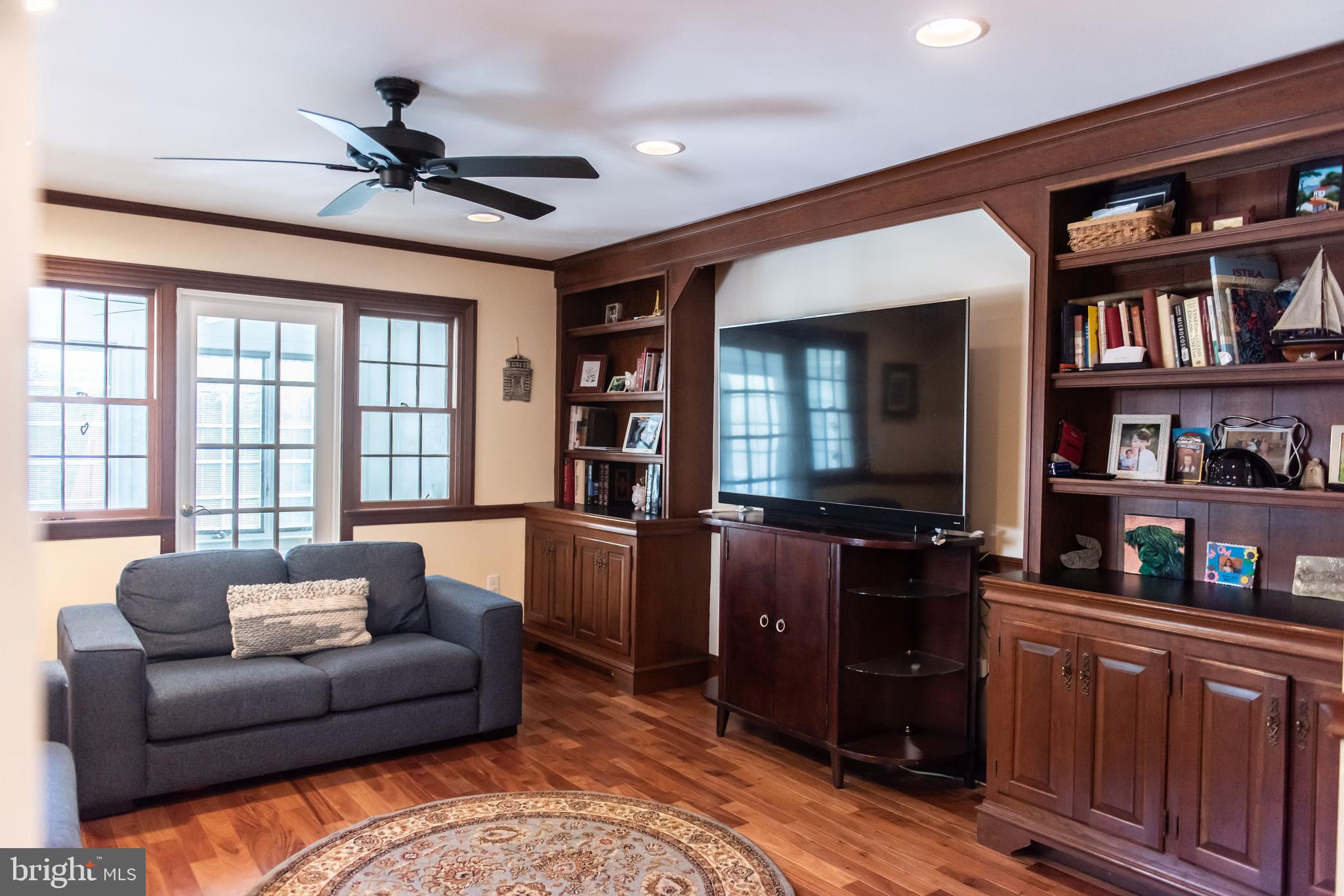 HERSHEY DOWNTOWN - Residential