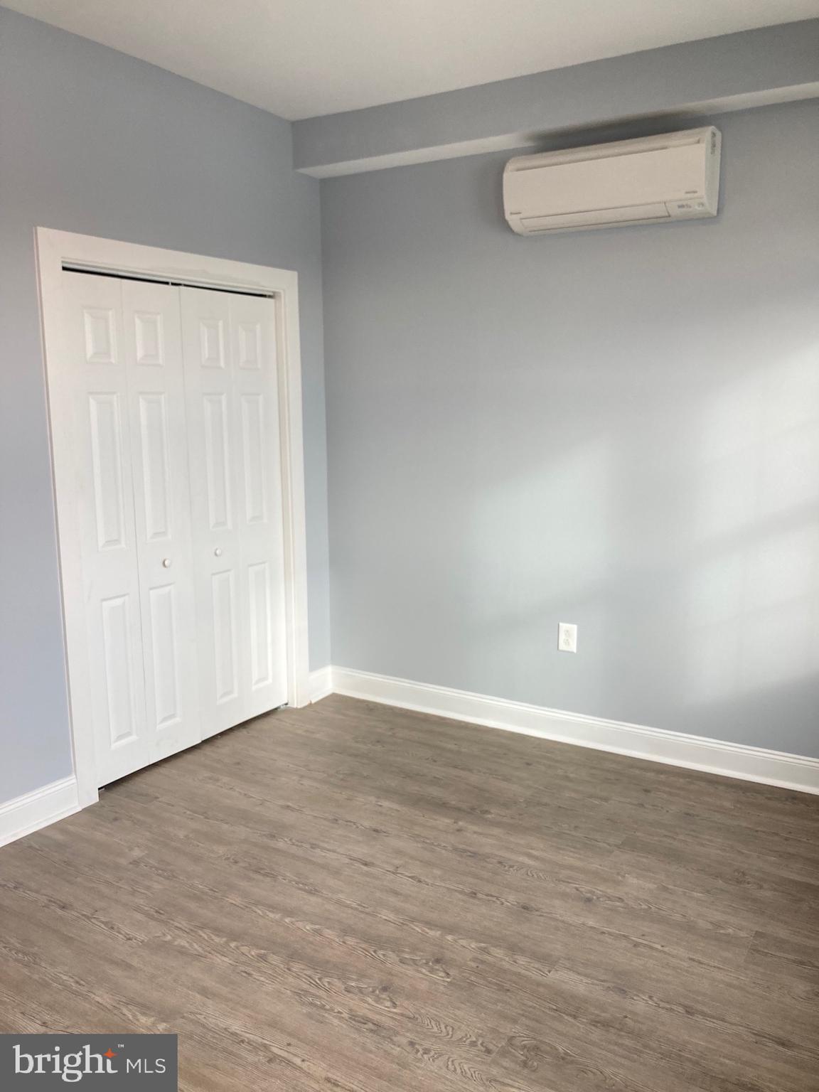FRANKFORD - Residential Lease