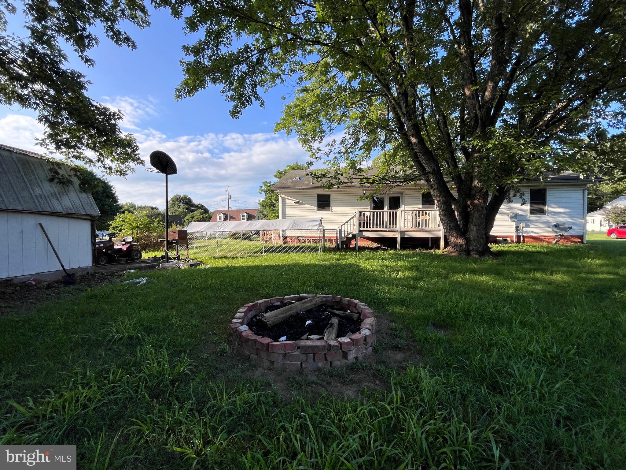 GROTTOES - Residential