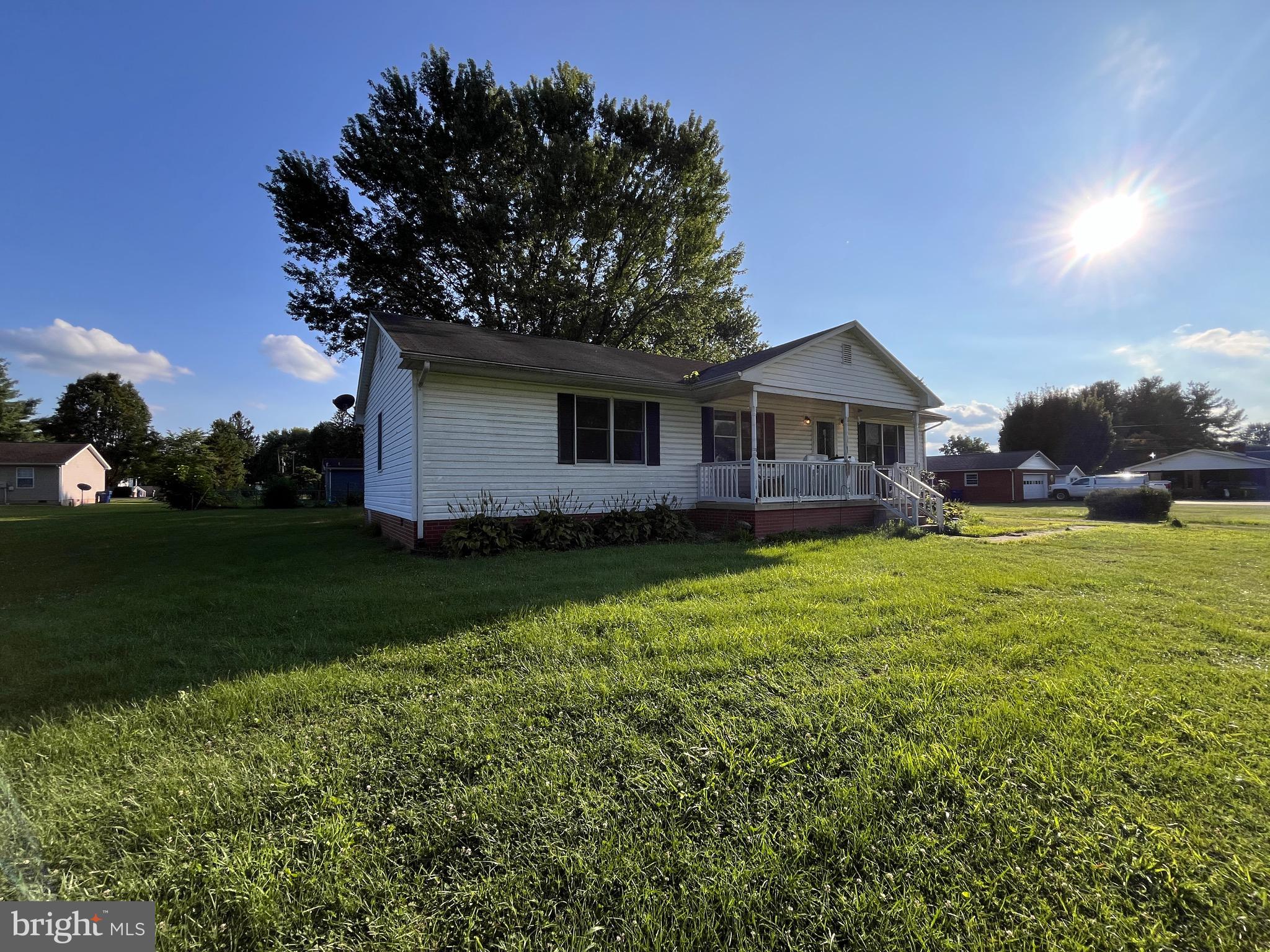 GROTTOES - Residential