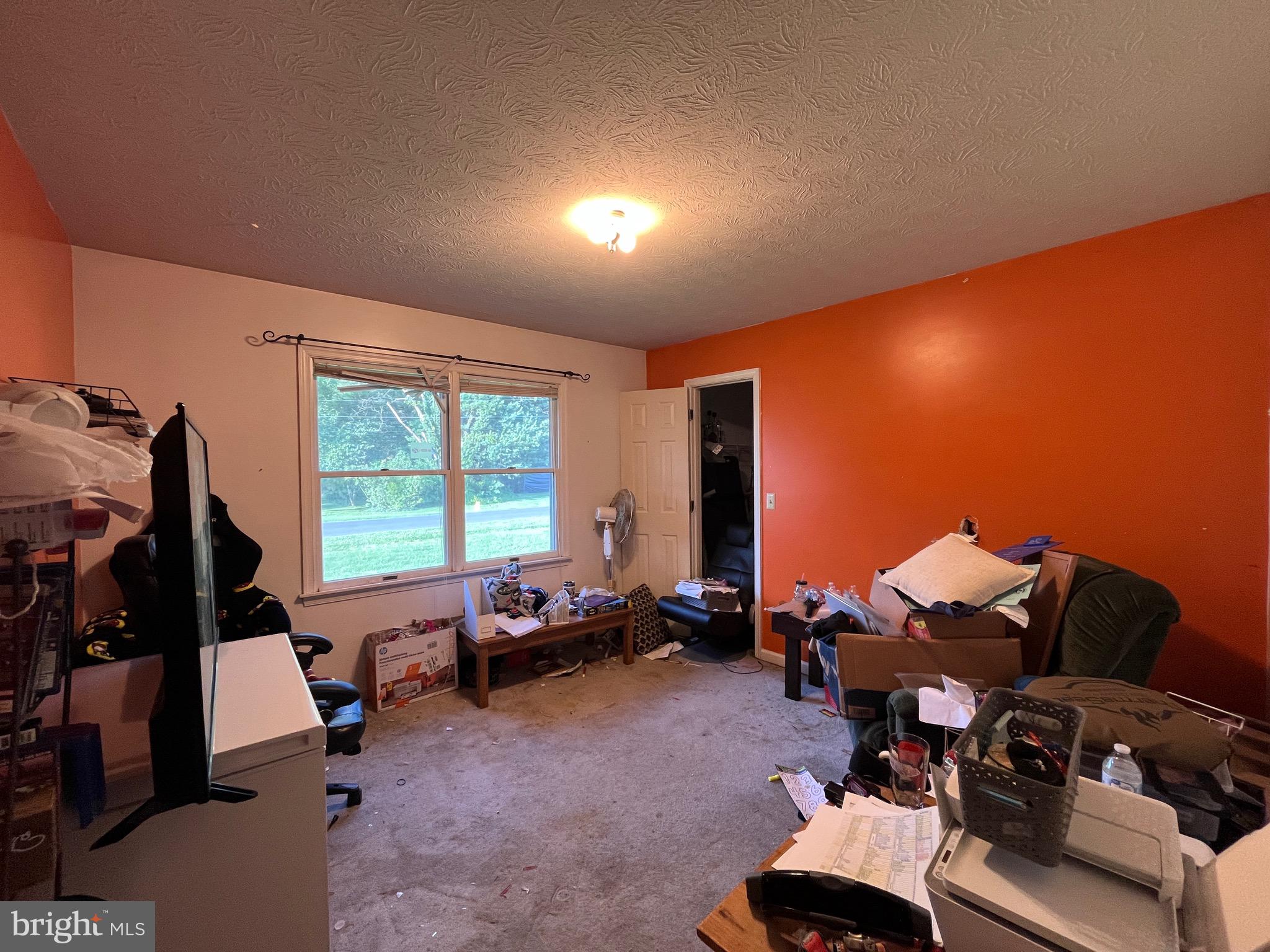 GROTTOES - Residential