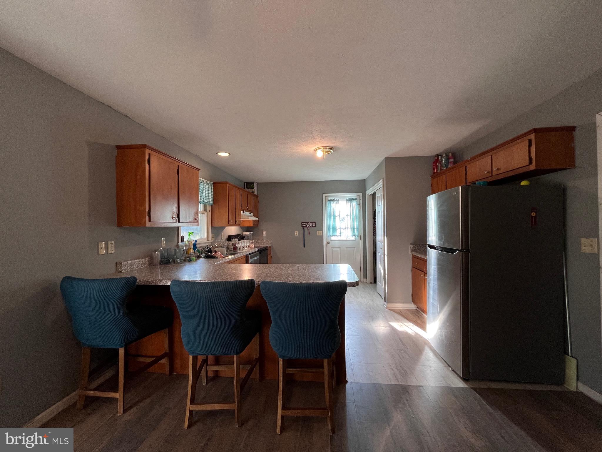 GROTTOES - Residential
