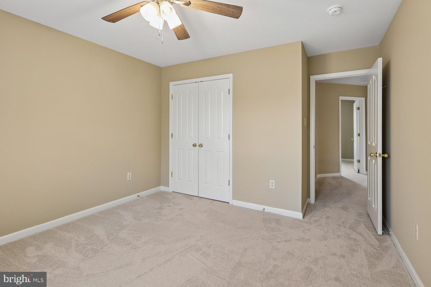 SCARLET OAKS - Residential