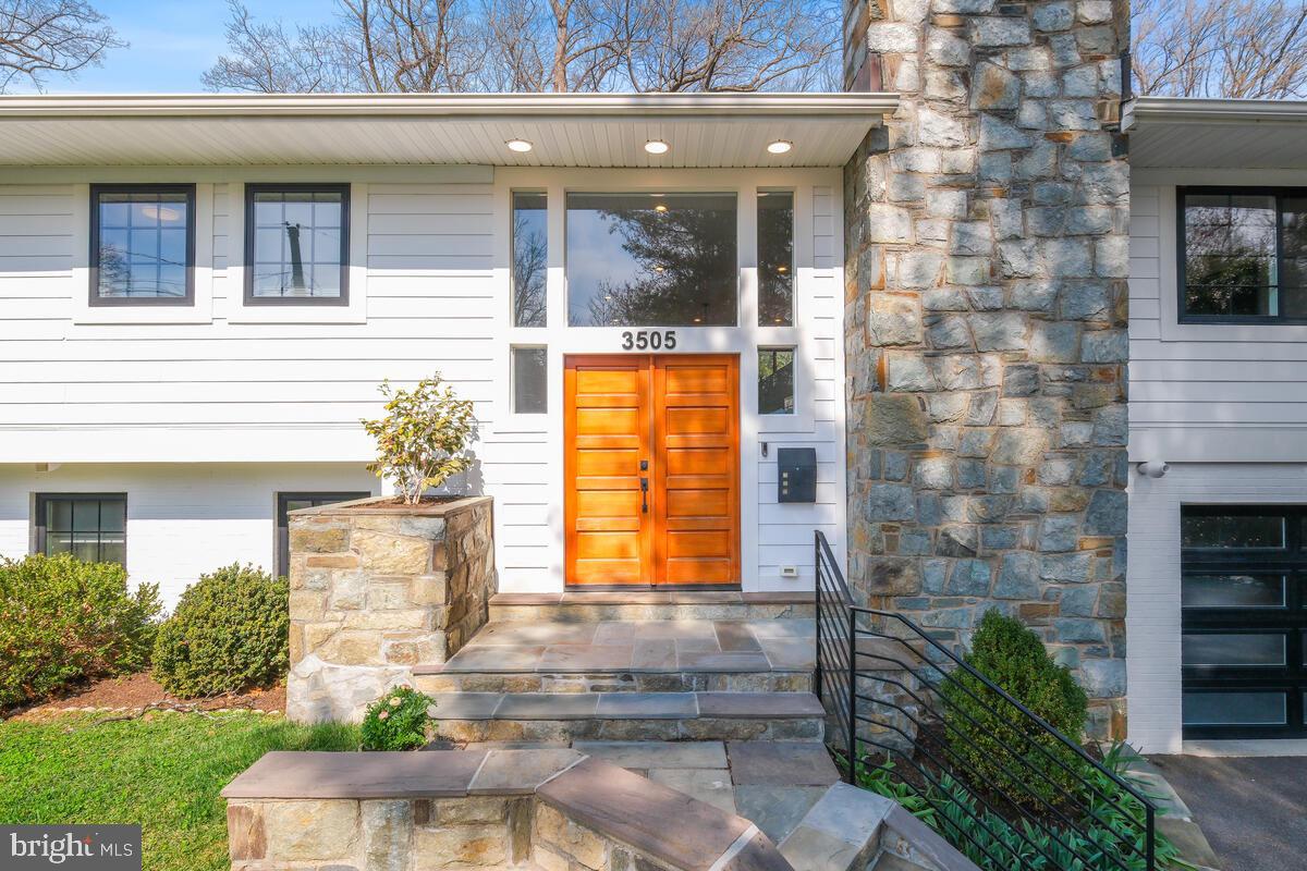 CHEVY CHASE - Residential