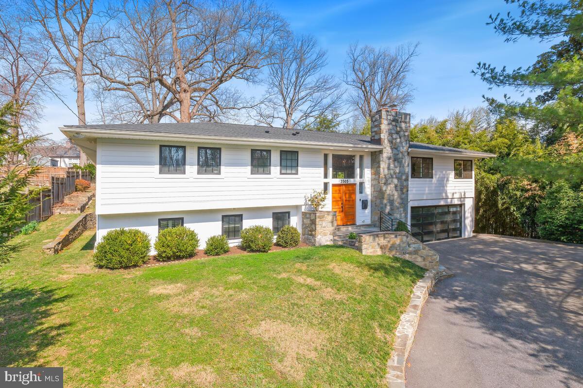 CHEVY CHASE - Residential
