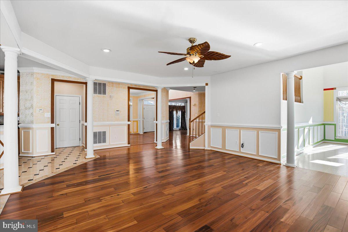 CHARLES CROSSING - Residential