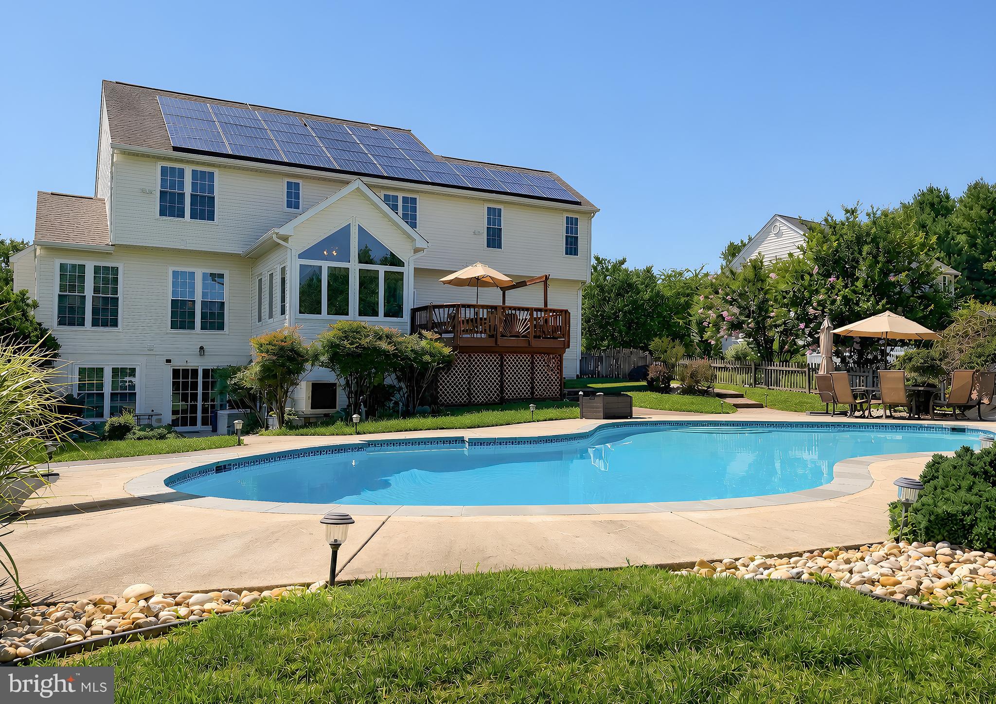 KINGS GRANT - Residential
