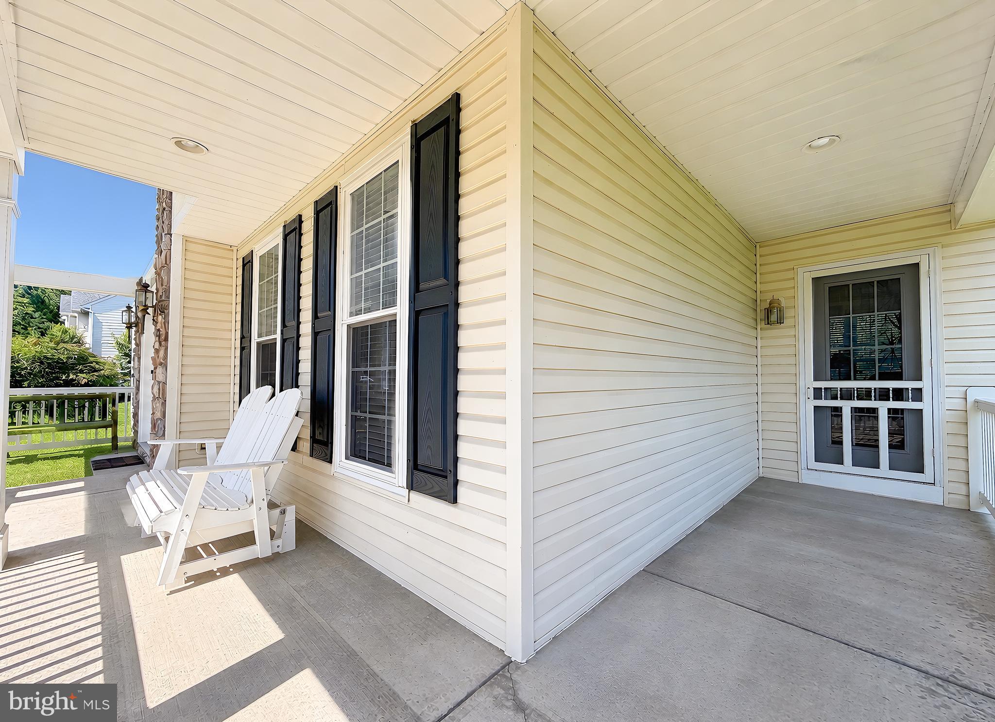 KINGS GRANT - Residential
