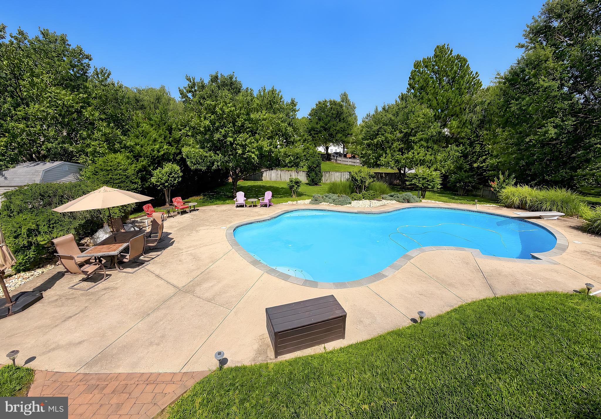 KINGS GRANT - Residential