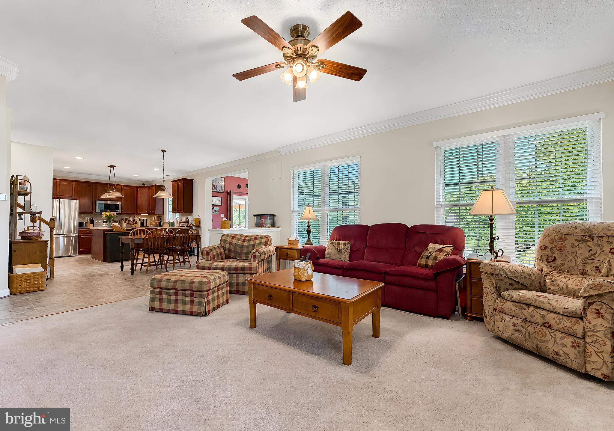 KINGS GRANT - Residential