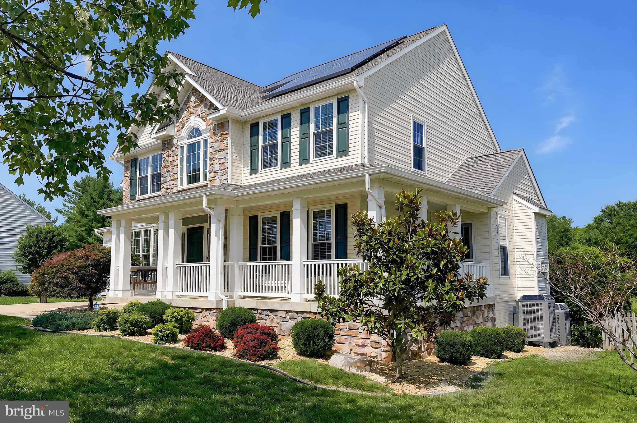KINGS GRANT - Residential