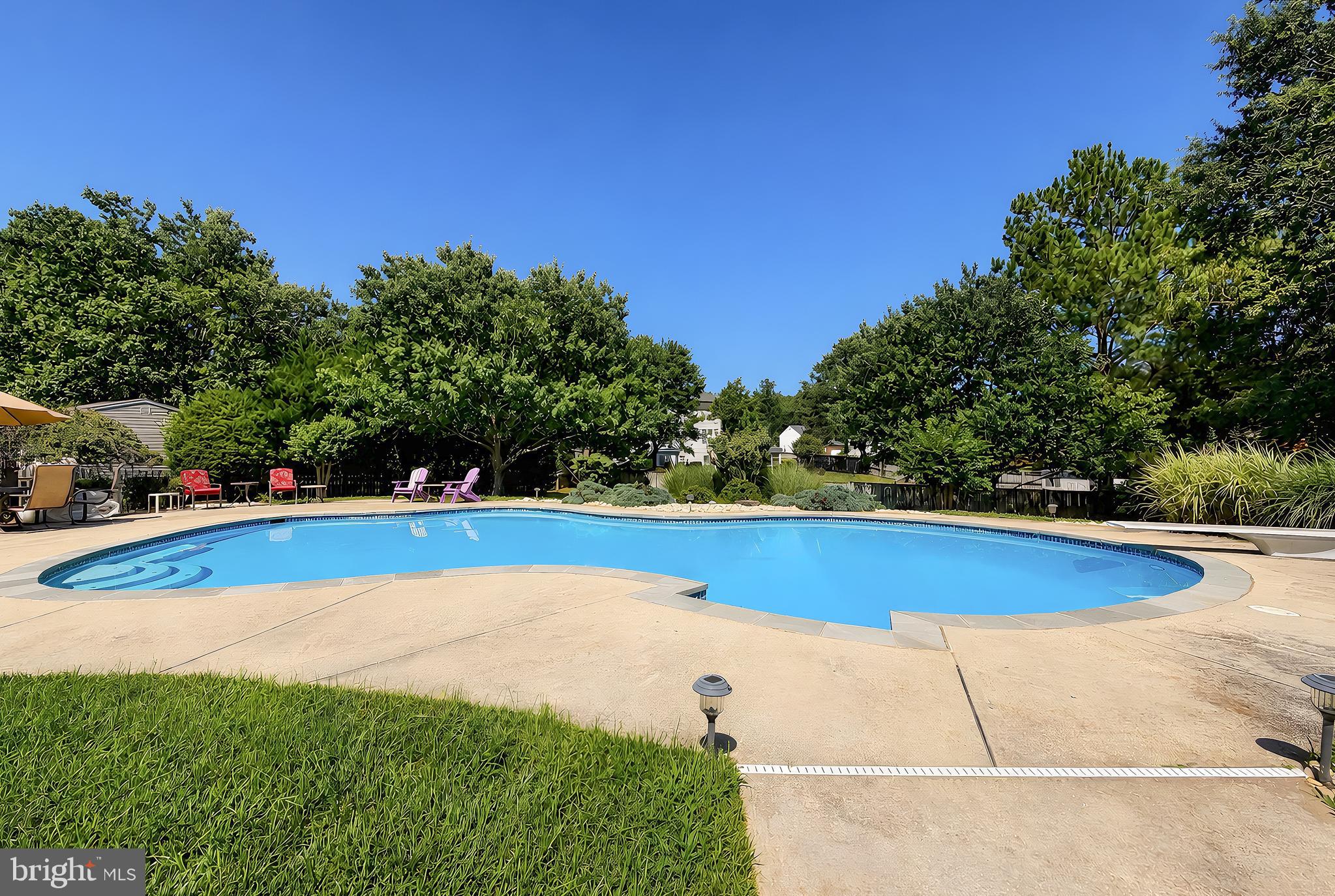 KINGS GRANT - Residential