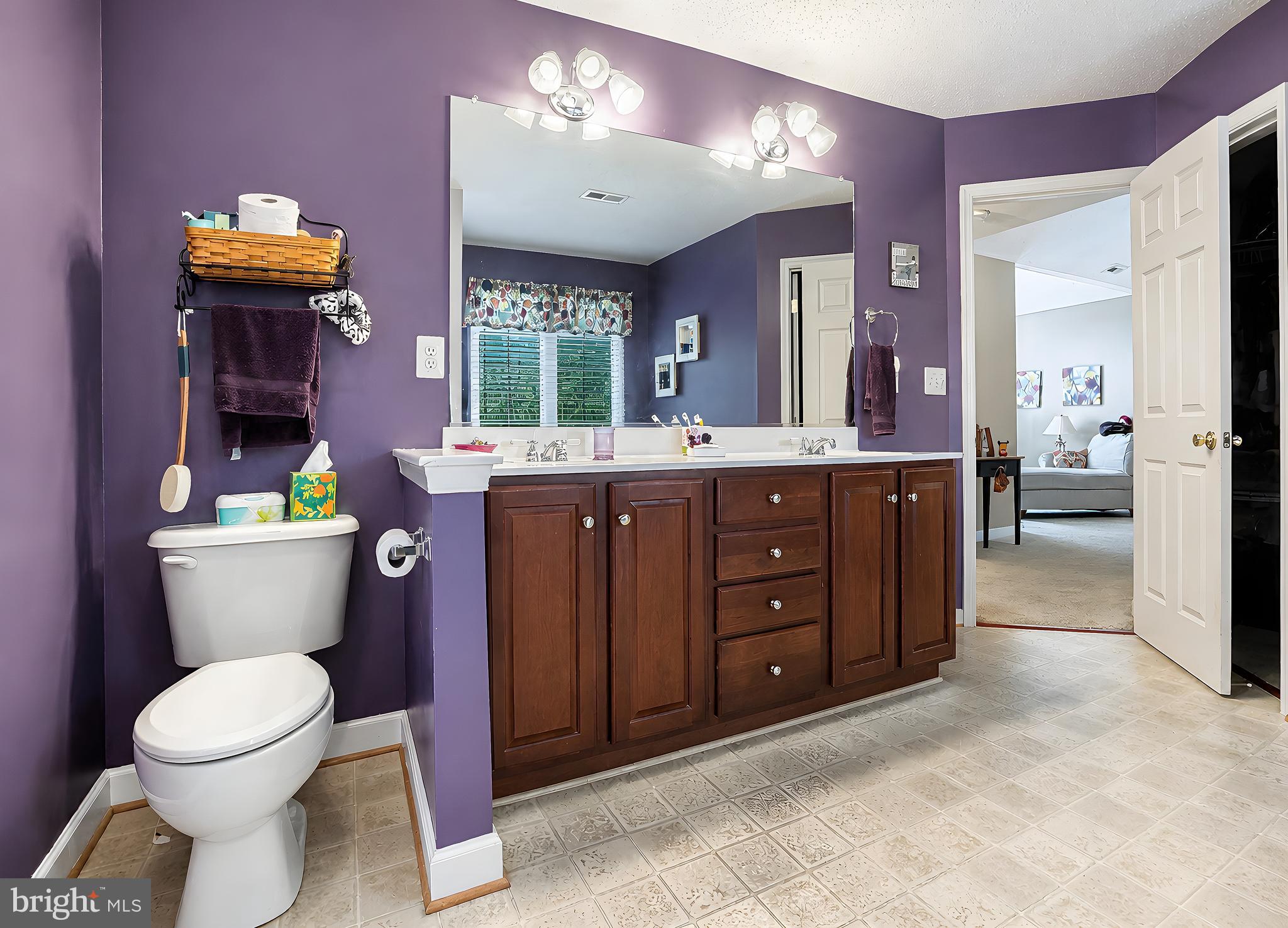KINGS GRANT - Residential