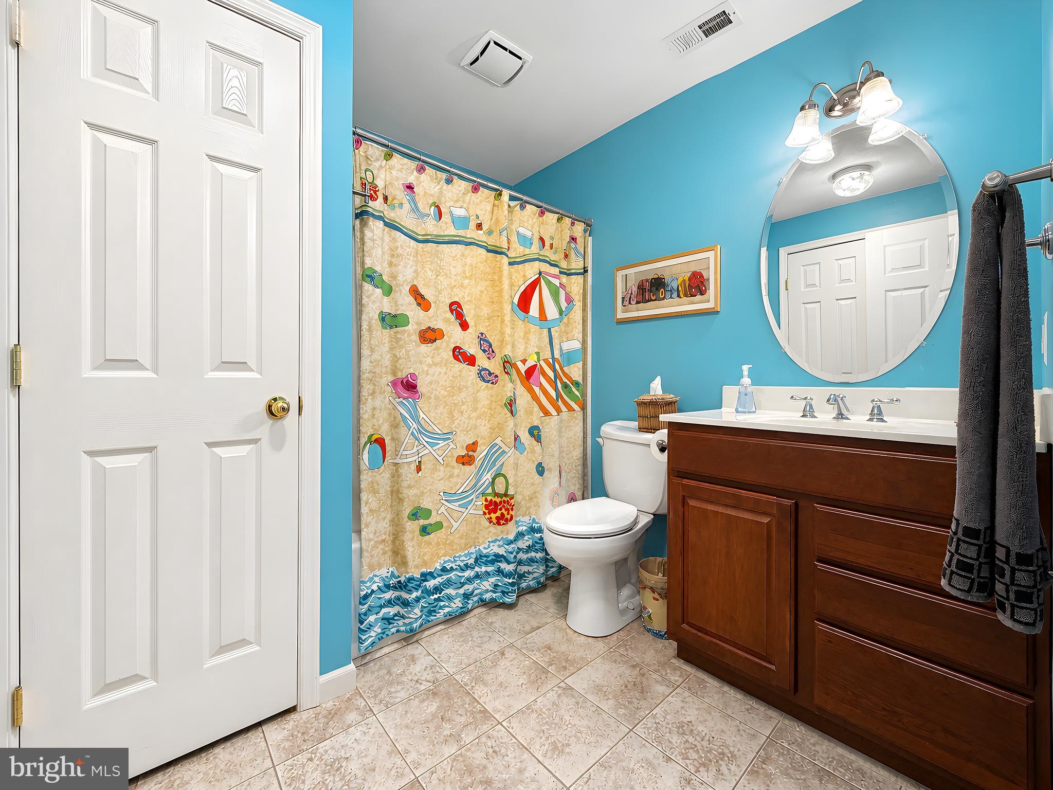KINGS GRANT - Residential