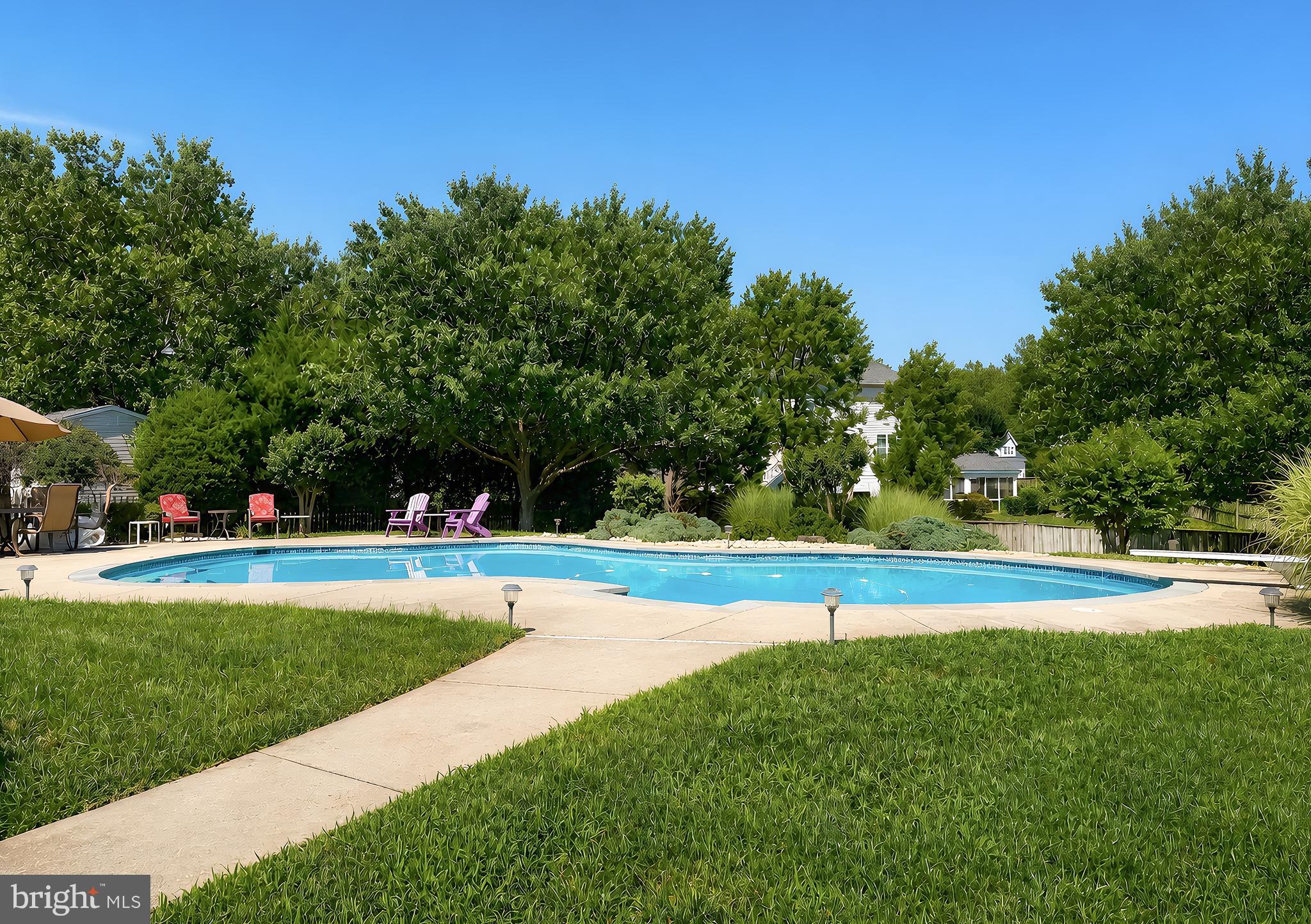 KINGS GRANT - Residential