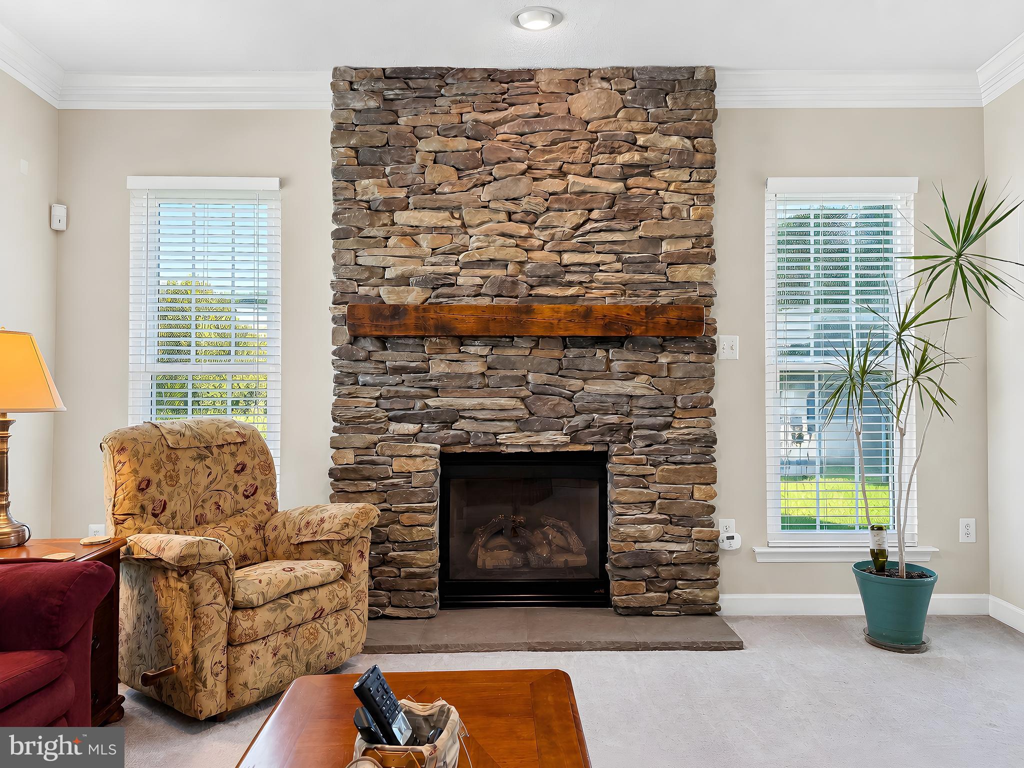 KINGS GRANT - Residential