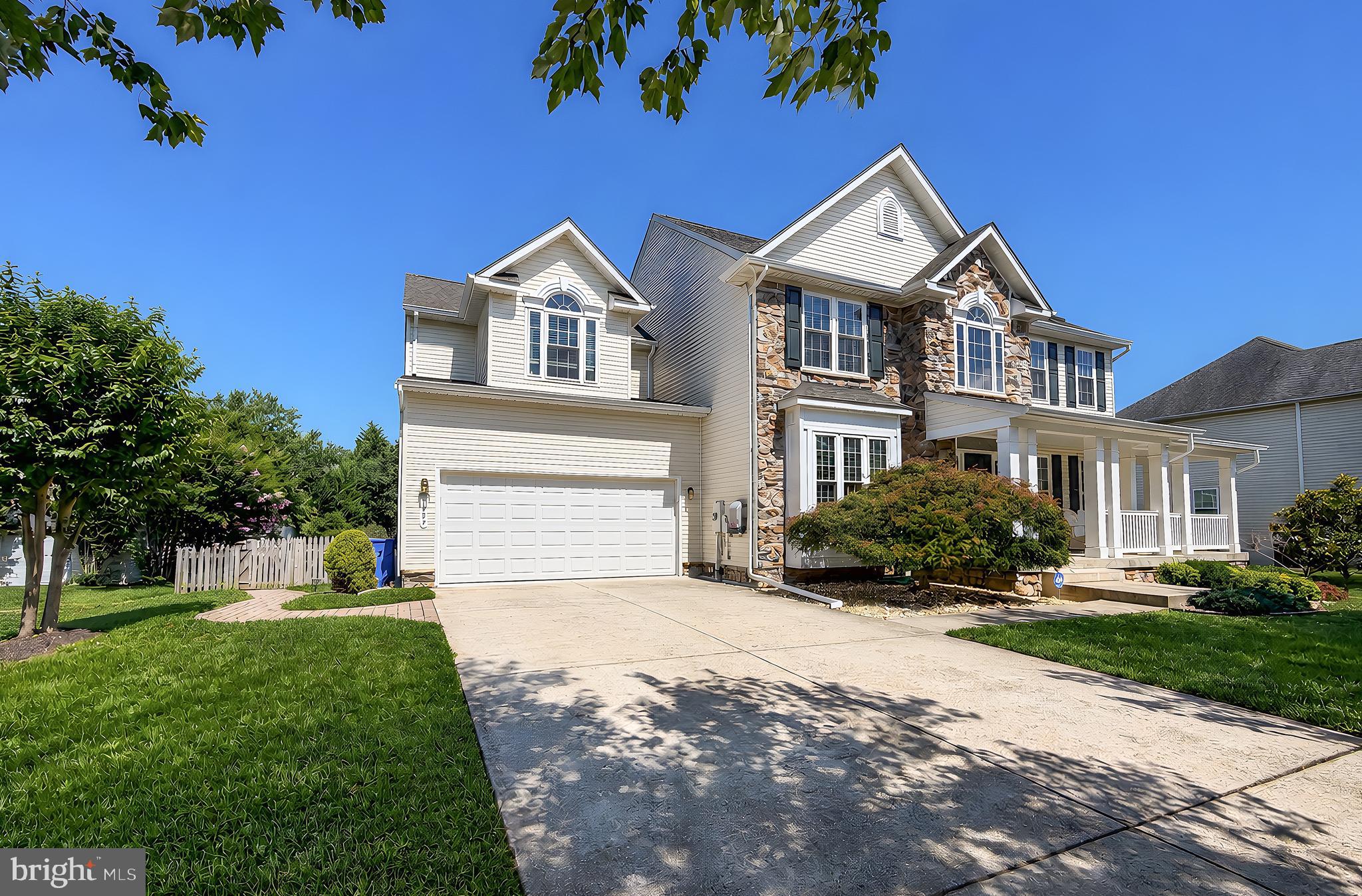 KINGS GRANT - Residential